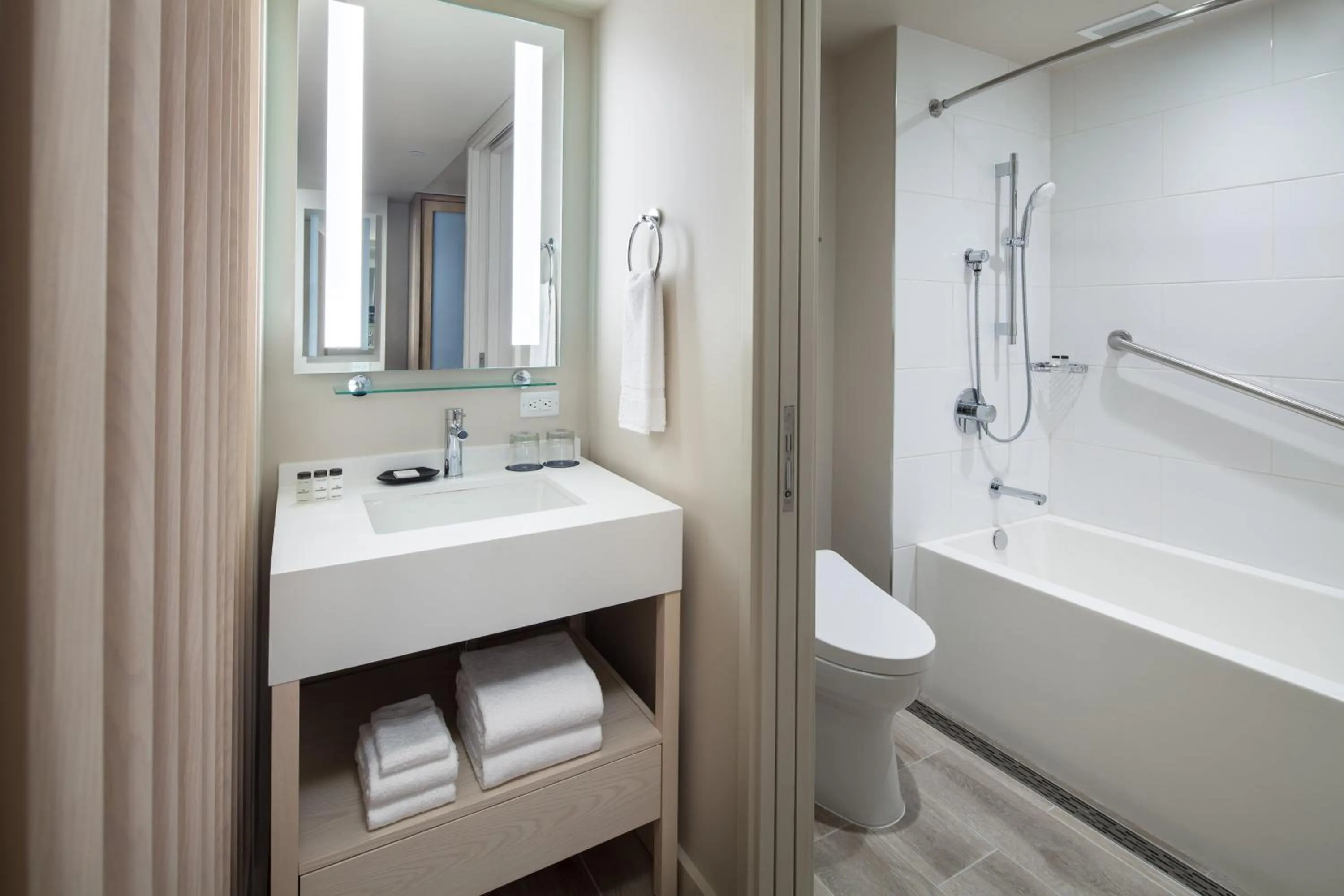 Bathroom in Sheraton Waikiki Beach Resort