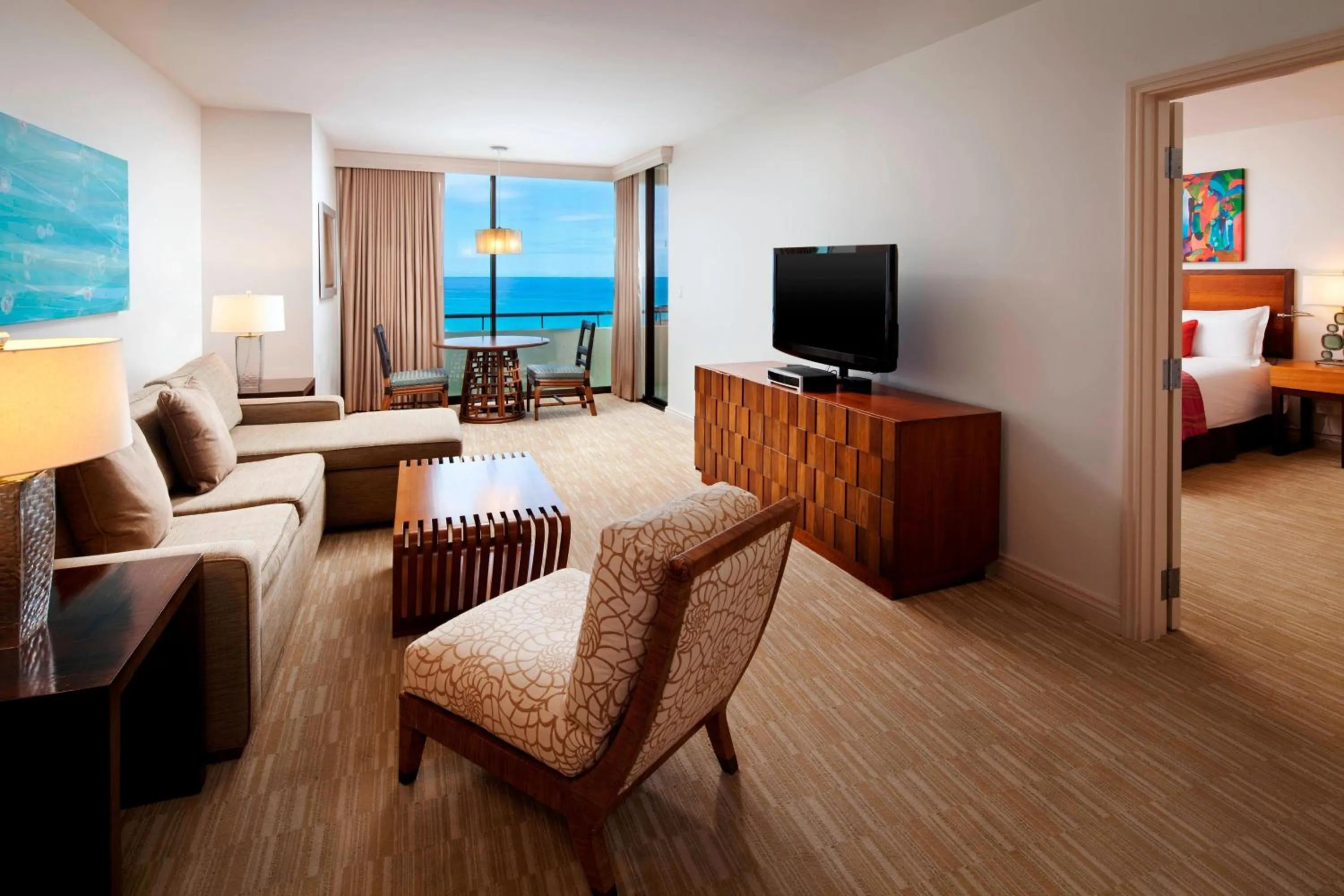 Photo of the whole room, Bed in The Royal Hawaiian, A Luxury Collection Resort, Waikiki