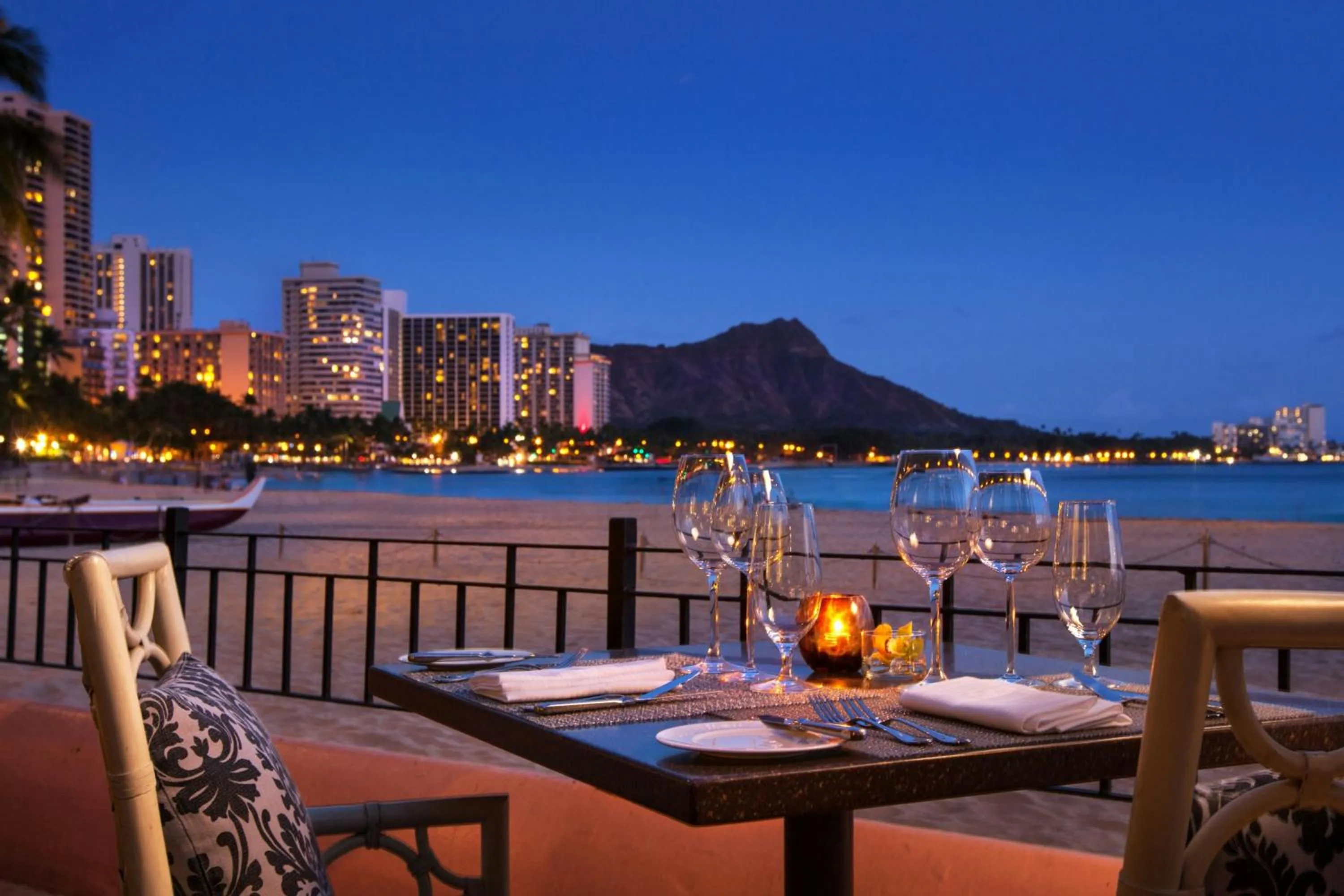 Restaurant/places to eat in The Royal Hawaiian, A Luxury Collection Resort, Waikiki