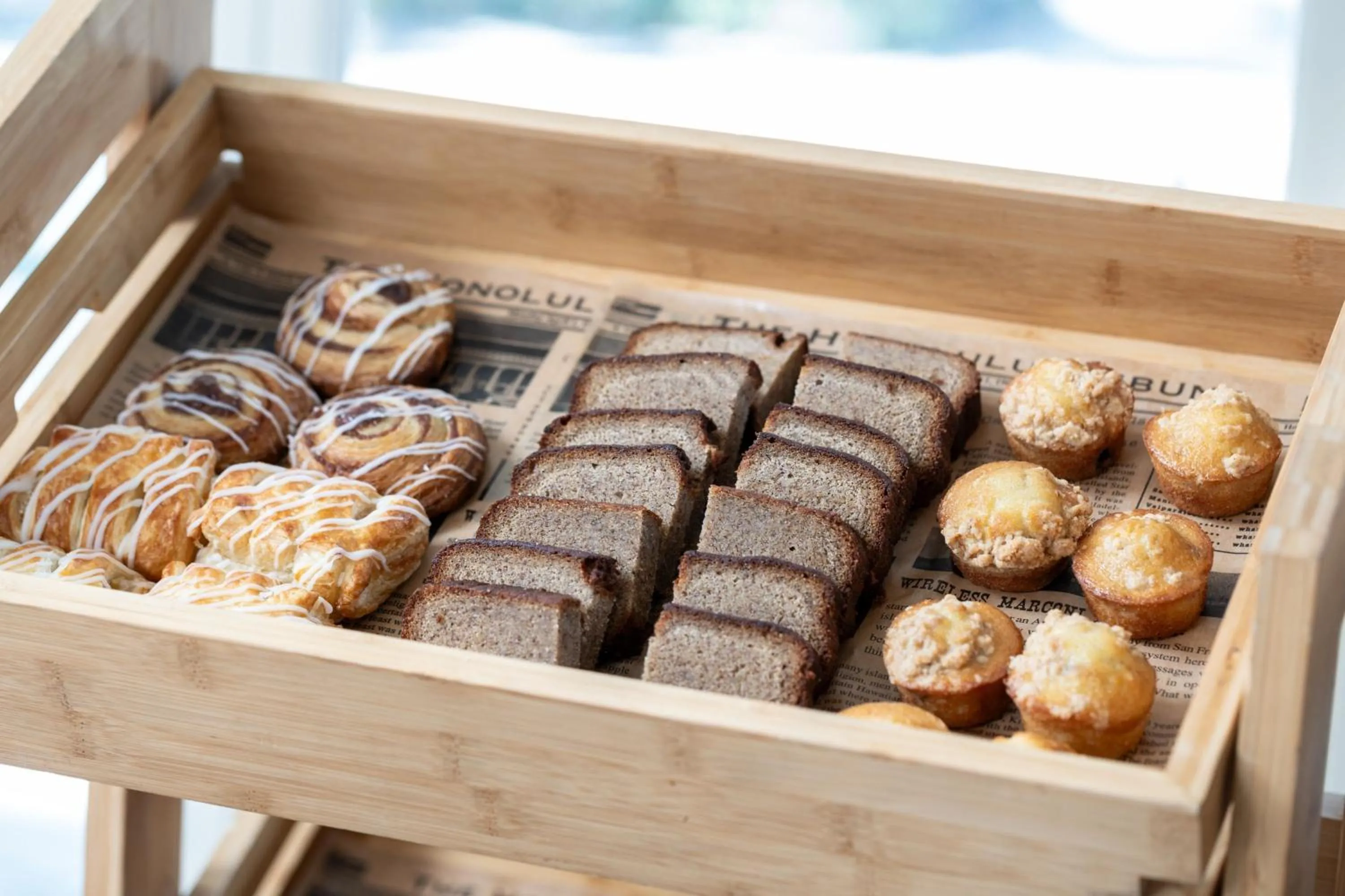 Breakfast in Moana Surfrider, A Westin Resort & Spa, Waikiki Beach