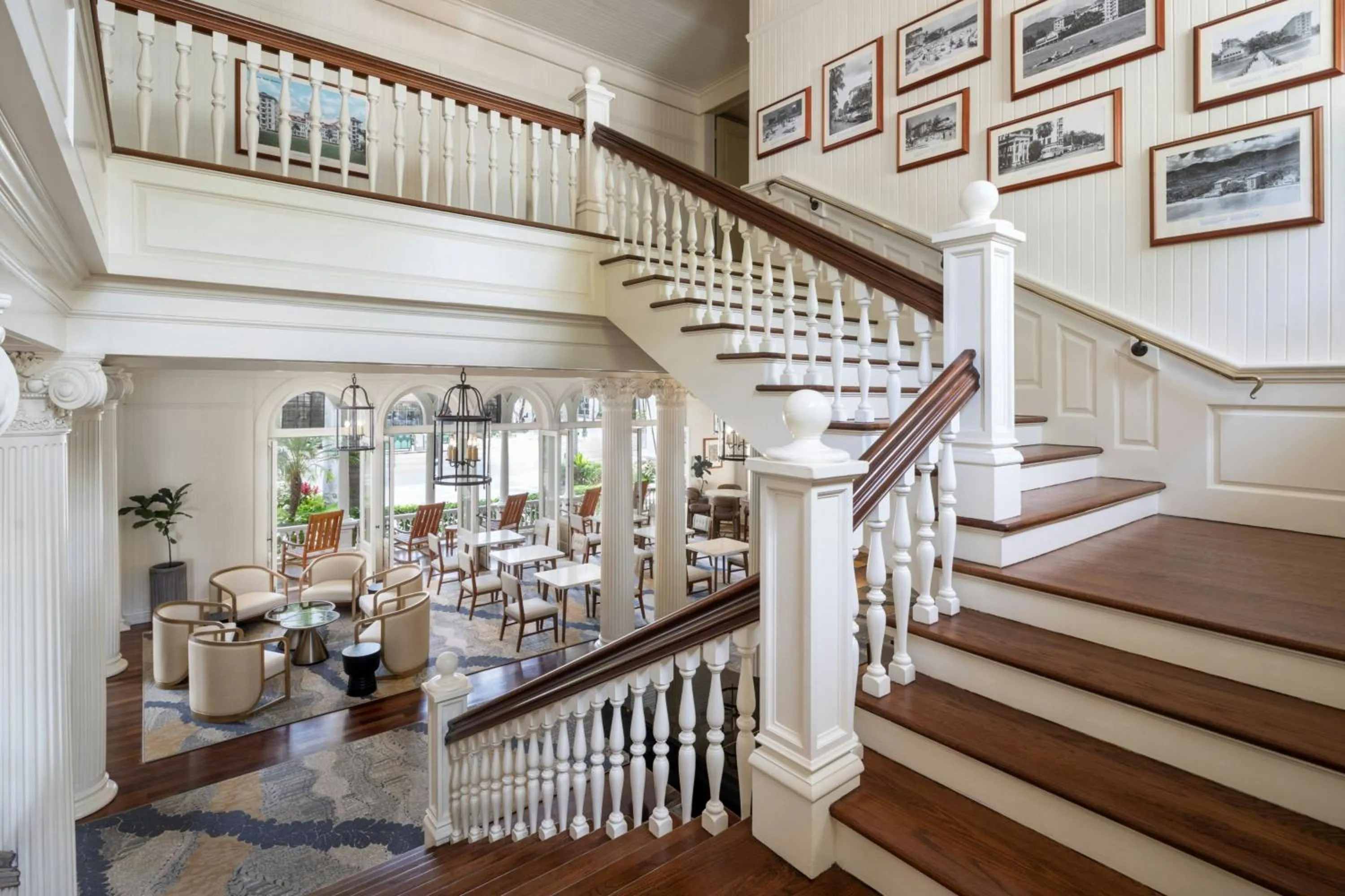 Lobby or reception in Moana Surfrider, A Westin Resort & Spa, Waikiki Beach