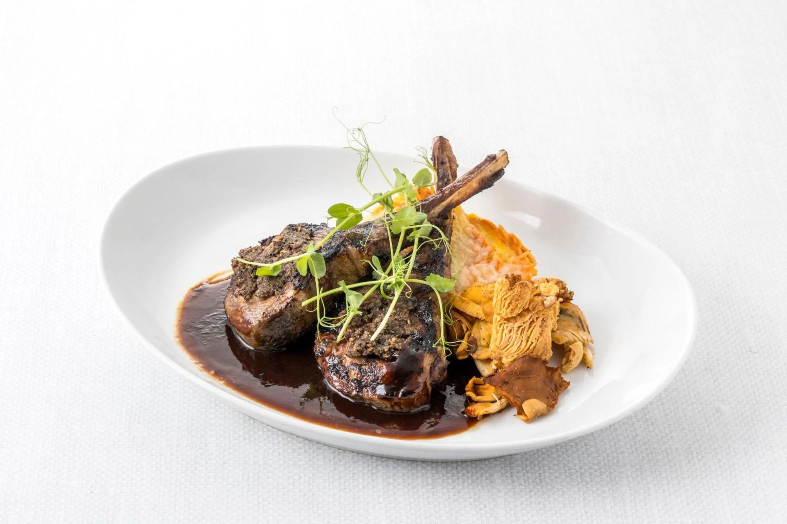 Beach in Moana Surfrider, A Westin Resort & Spa, Waikiki Beach