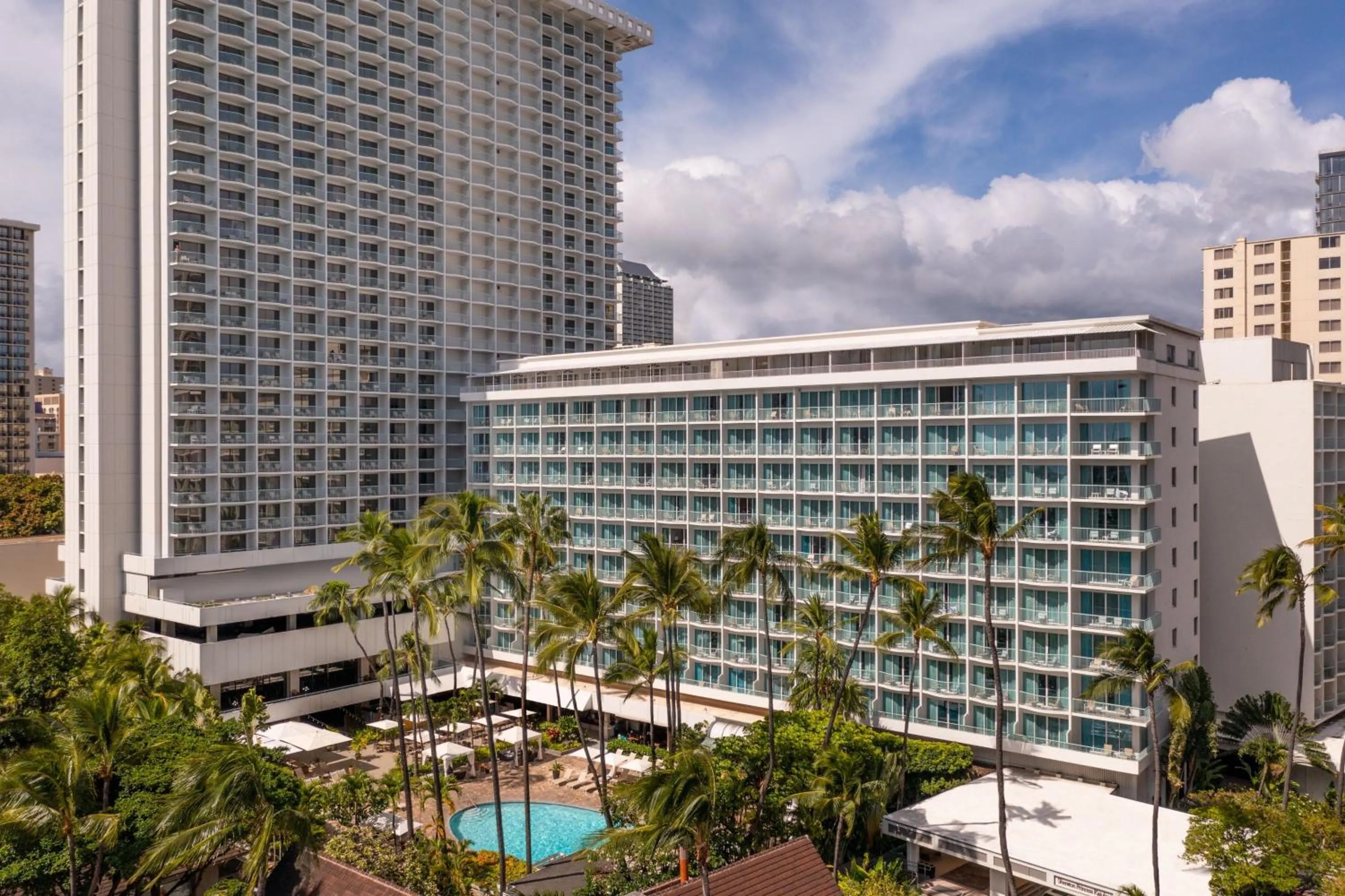 Property building in Sheraton Princess Kaiulani Waikiki Beach