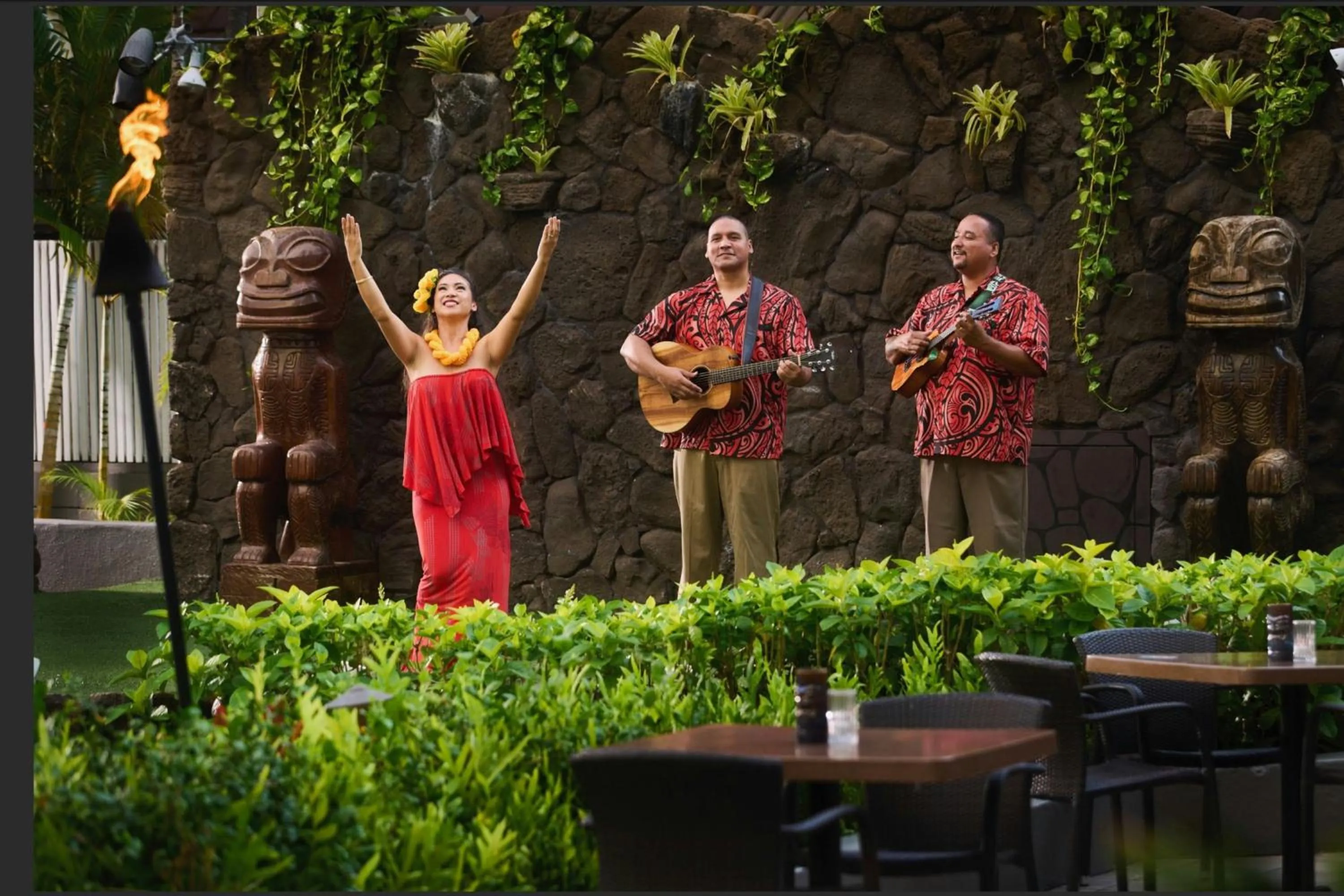 Lounge or bar in Sheraton Princess Kaiulani Waikiki Beach
