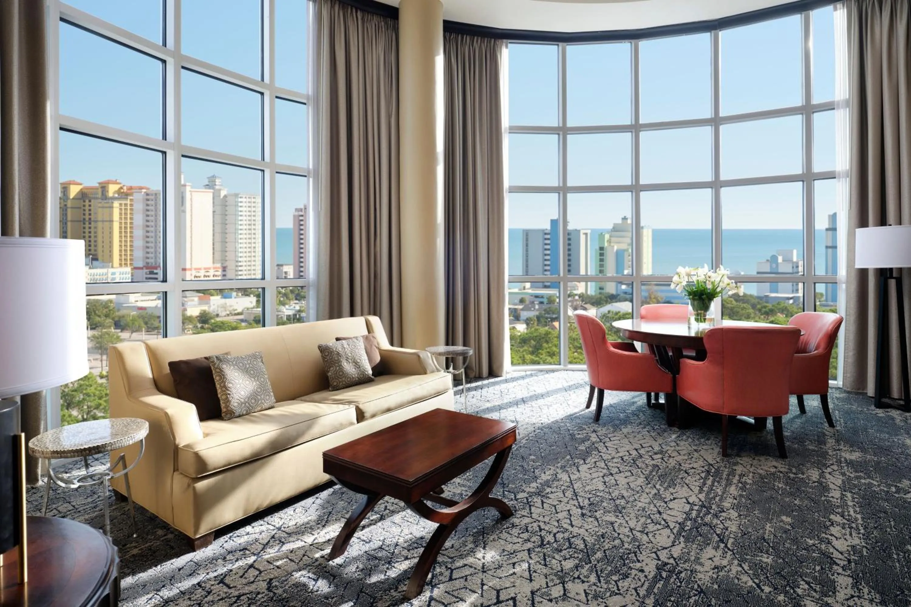 Photo of the whole room in Sheraton Myrtle Beach