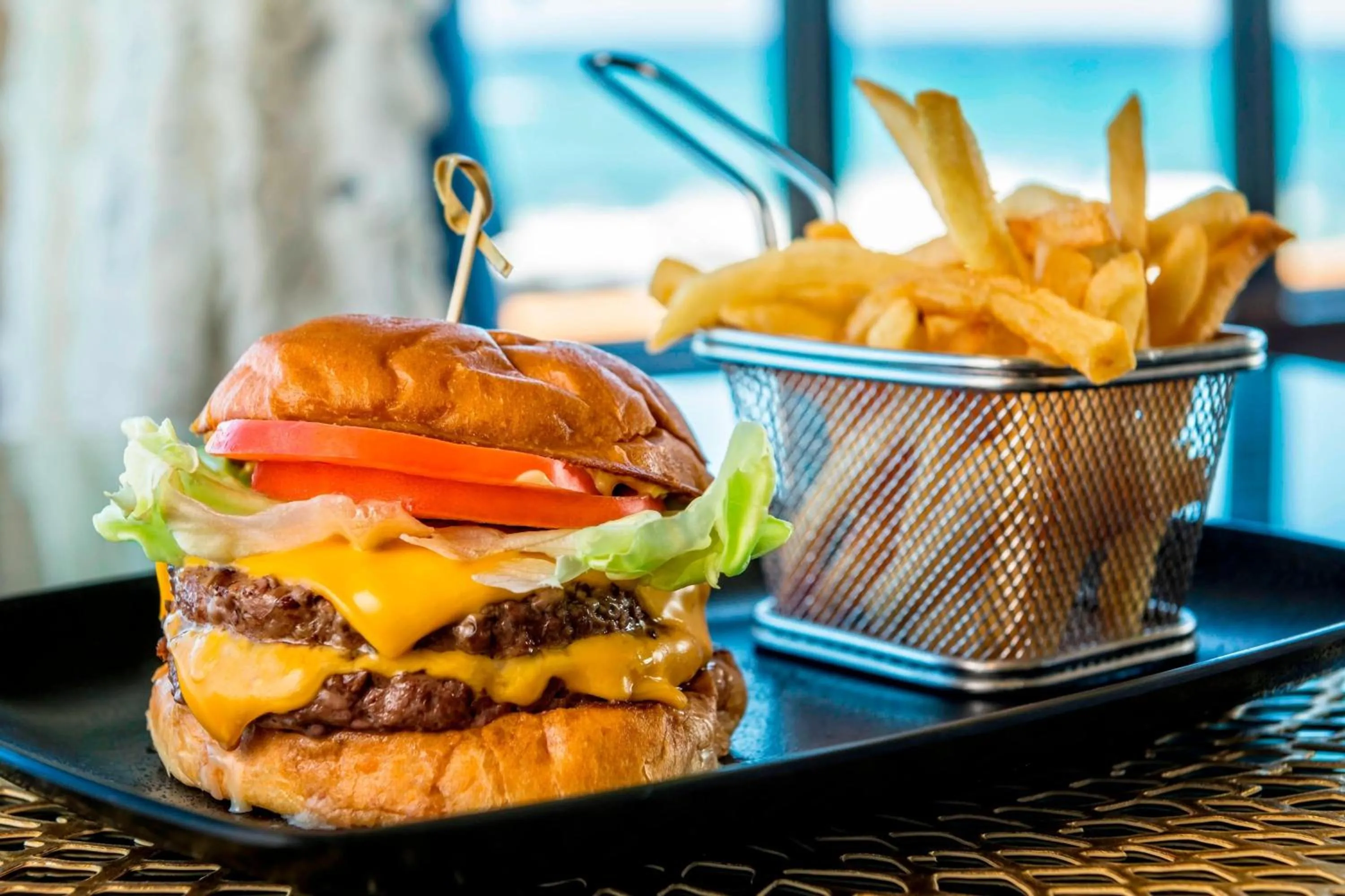 Restaurant/places to eat in Sheraton Kauai Resort