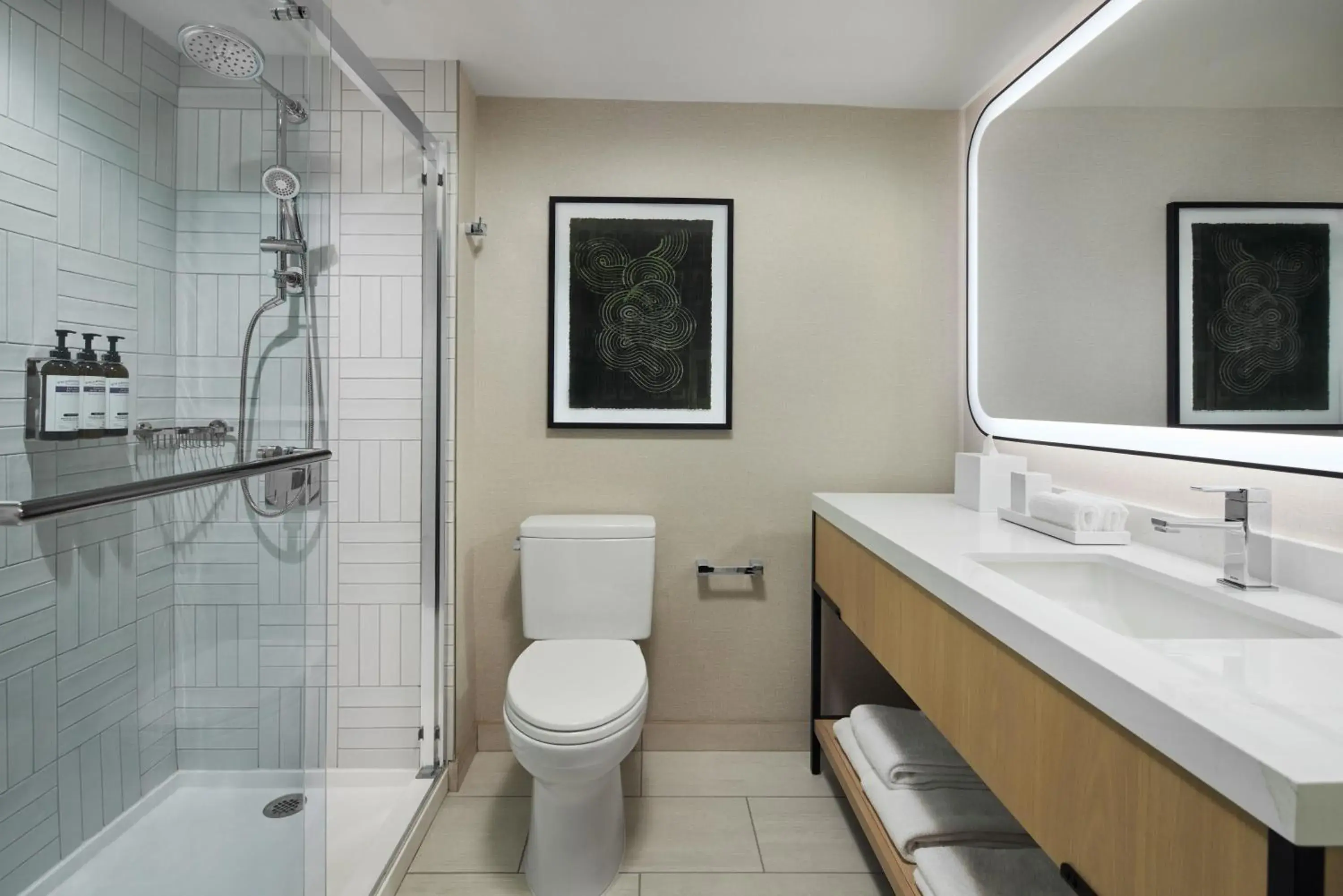 Queen Room with Two Queen Beds in Hyatt Regency Washington on Capitol Hill Queen Room with Two Queen Beds in Hyatt Regency Washington on Capitol Hill