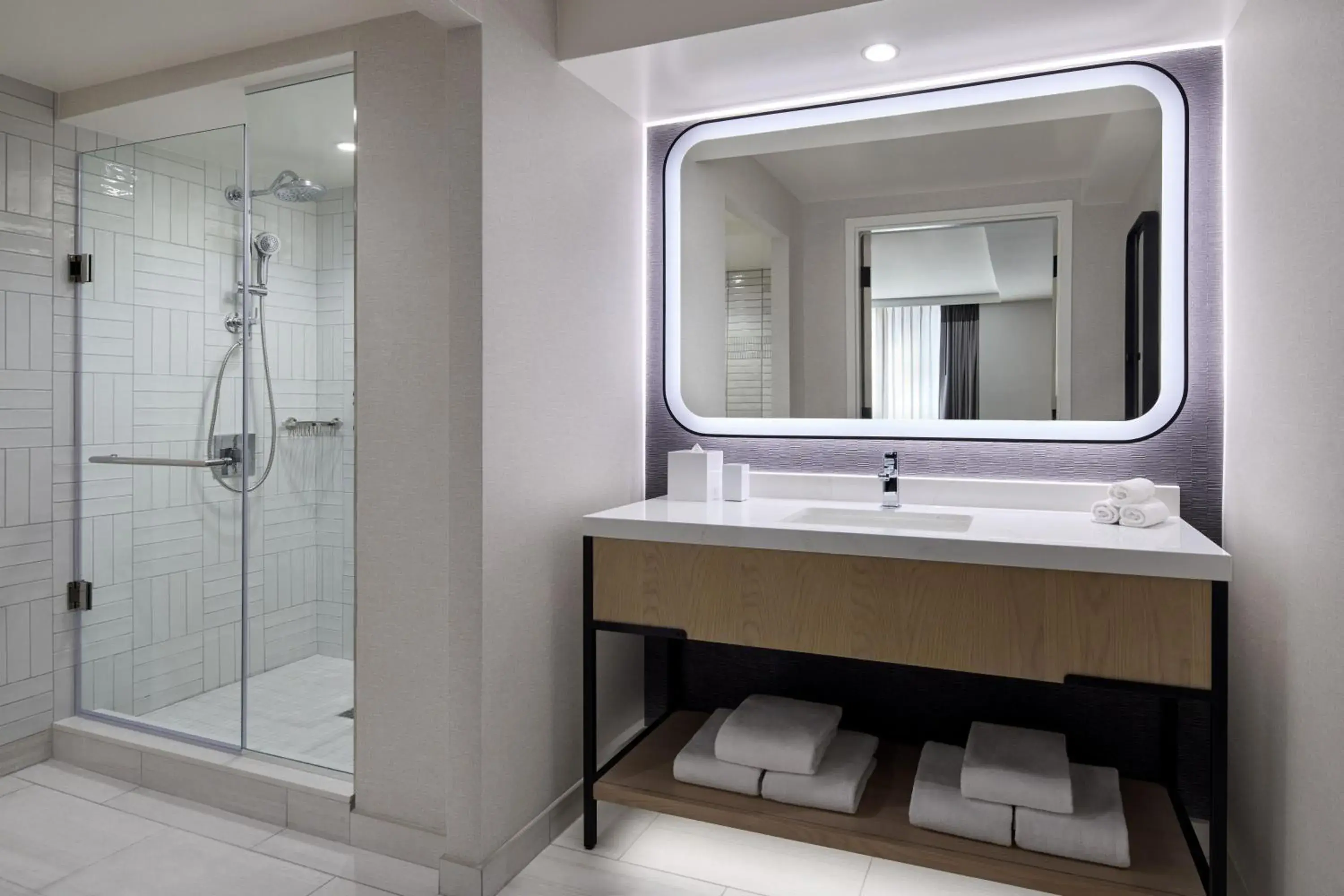 Bathroom in Hyatt Regency Washington on Capitol Hill Bathroom in Hyatt Regency Washington on Capitol Hill