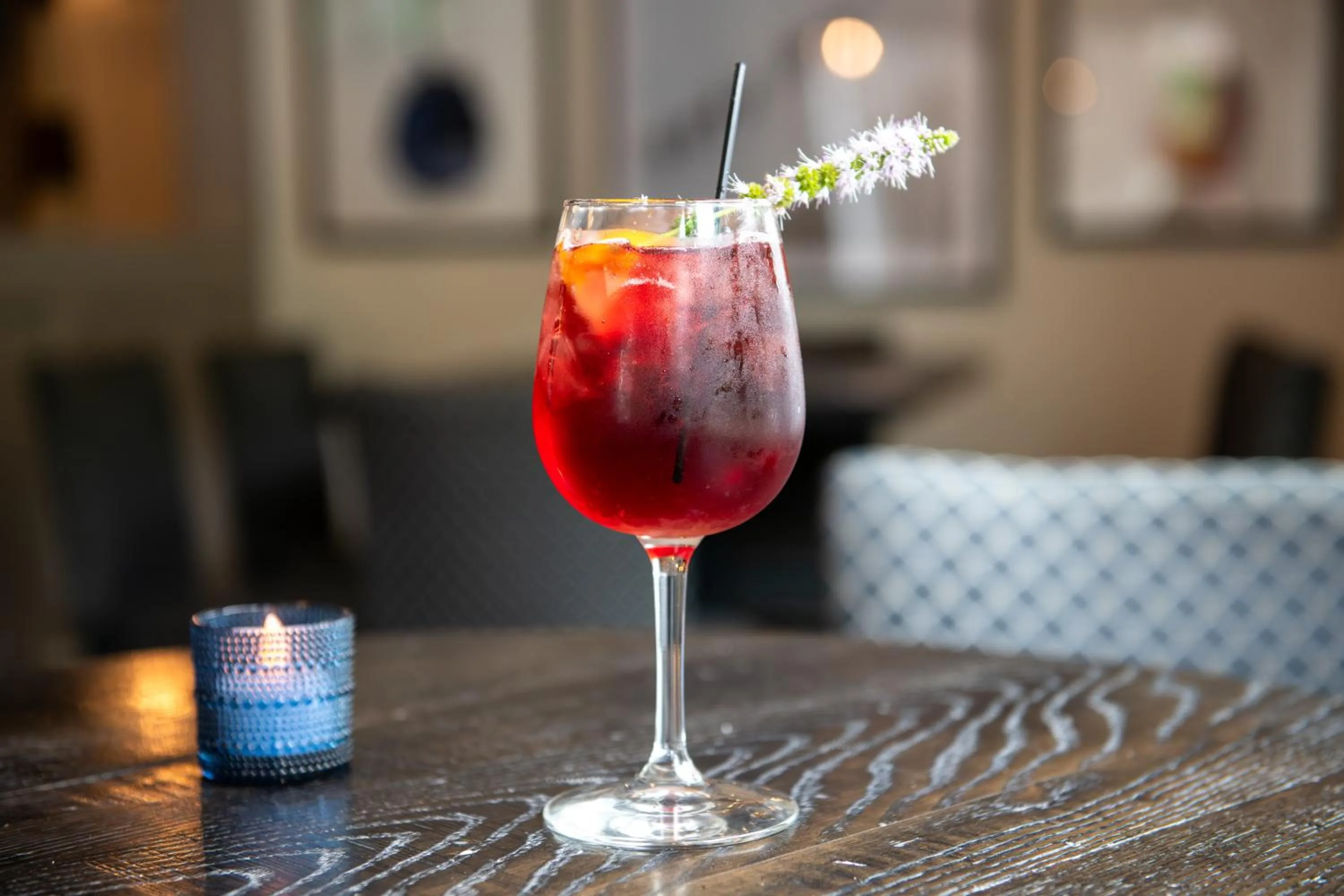 Food and drinks in Eagle Mountain House and Golf Club