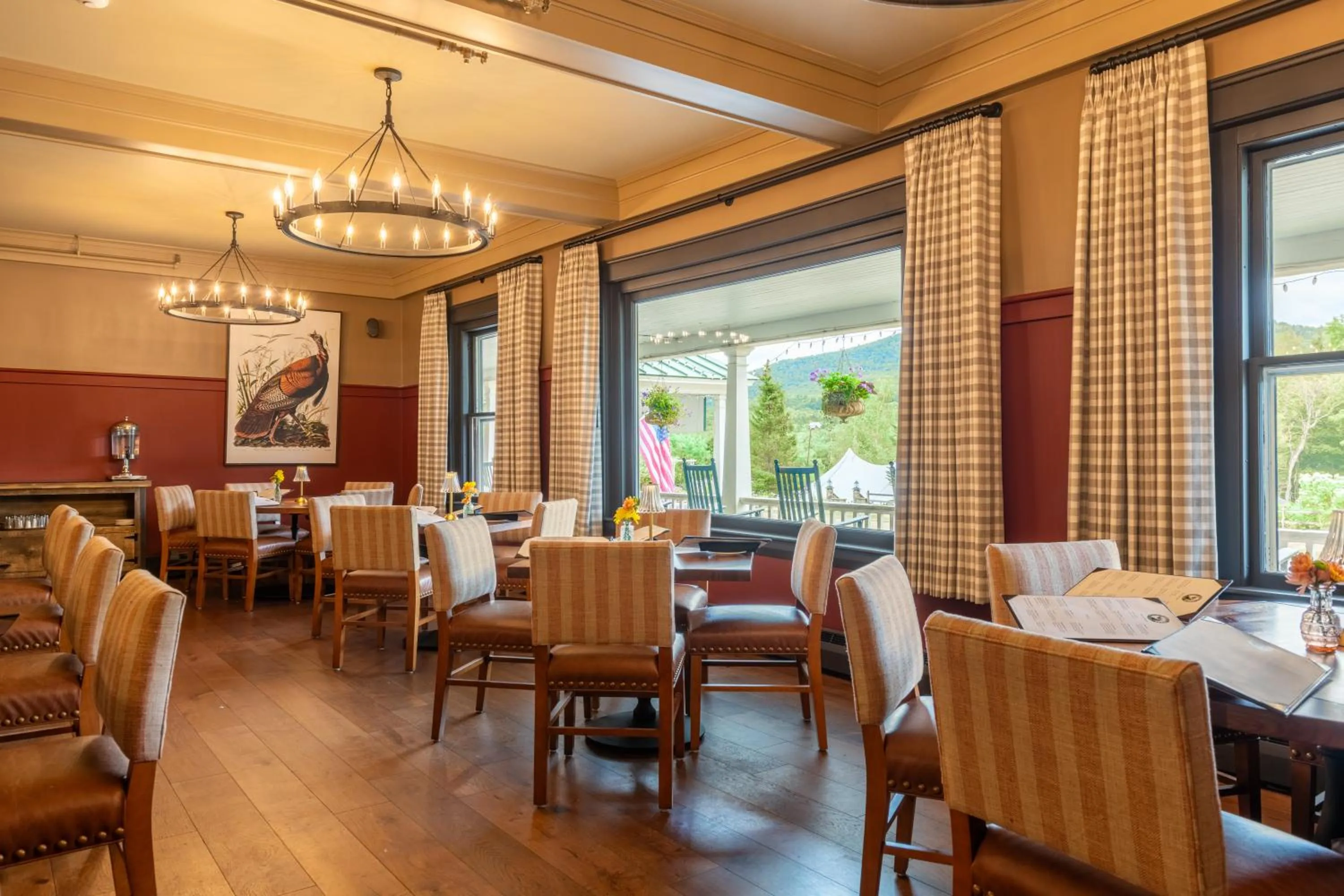 Restaurant/places to eat in Eagle Mountain House and Golf Club