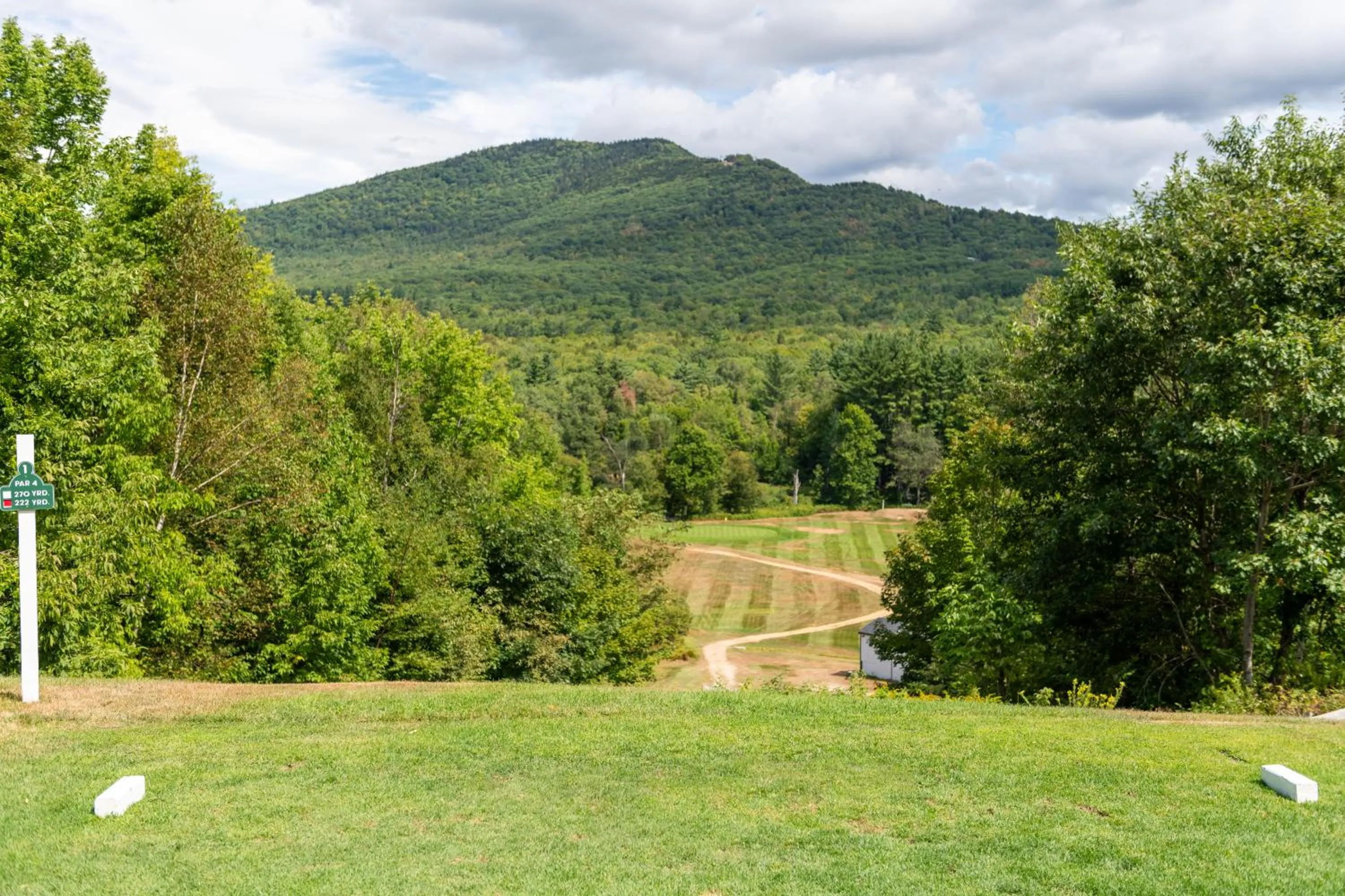 Golfcourse in Eagle Mountain House and Golf Club