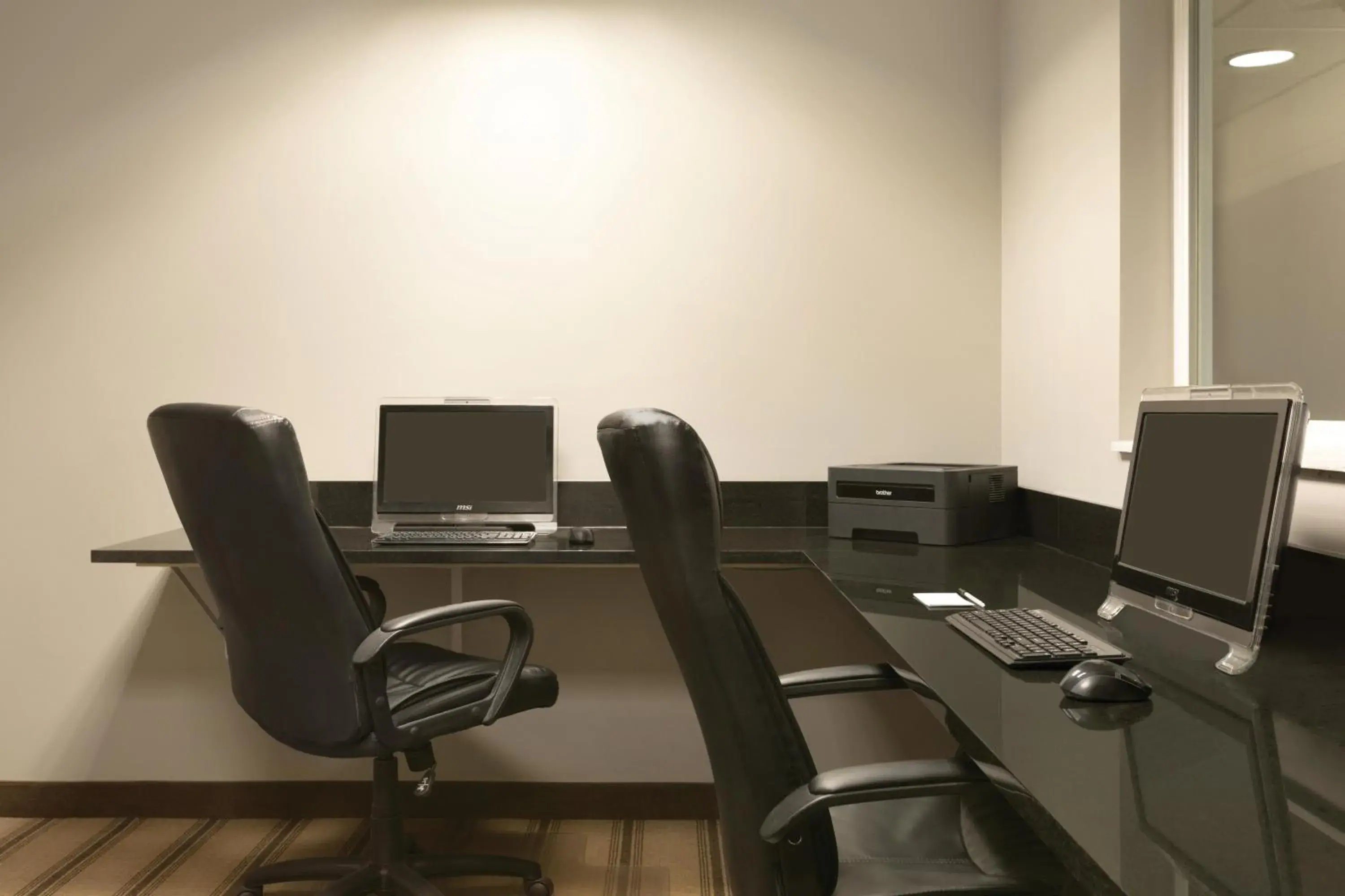 Property building in Country Inn & Suites by Radisson, Indianapolis Airport South, IN Property building in Country Inn & Suites by Radisson, Indianapolis Airport South, IN