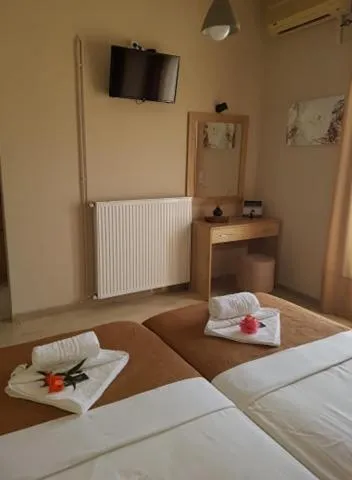 Bed in Studio Manousos