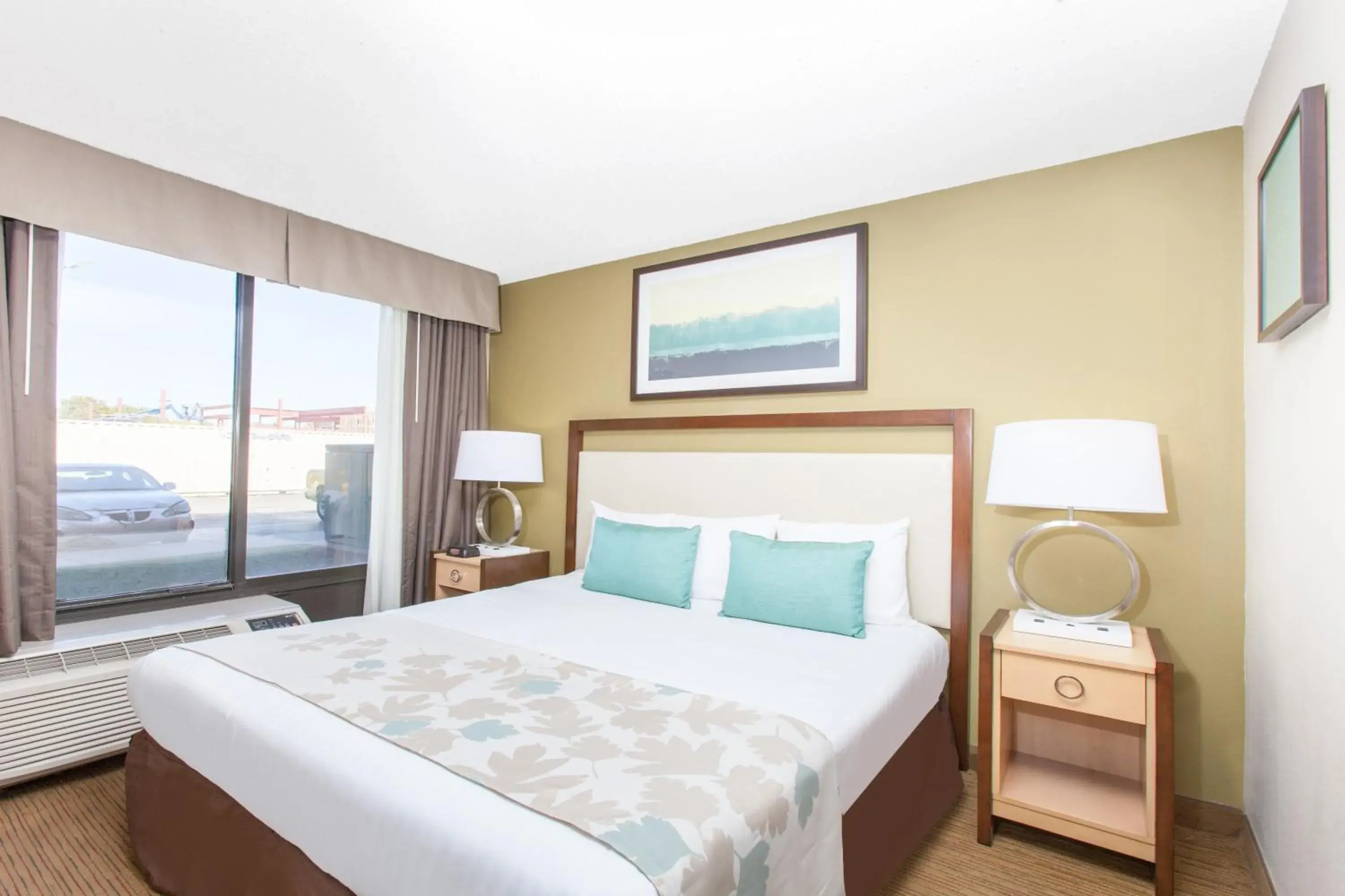 Bedroom, Bed in Hawthorn Suites Midwest City Bedroom, Bed in Hawthorn Suites Midwest City