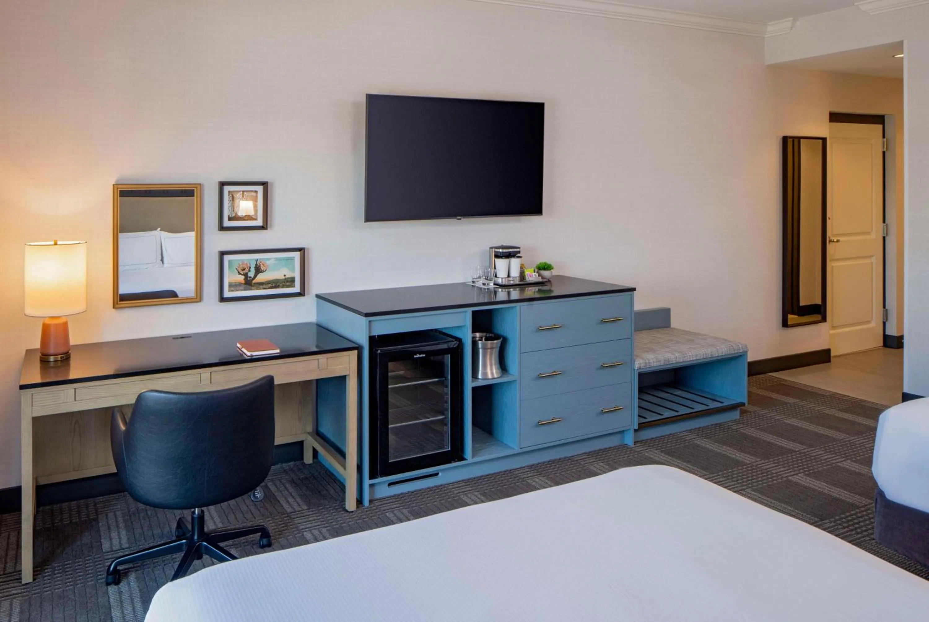 Bedroom, Bed in Hilton San Antonio Hill Country