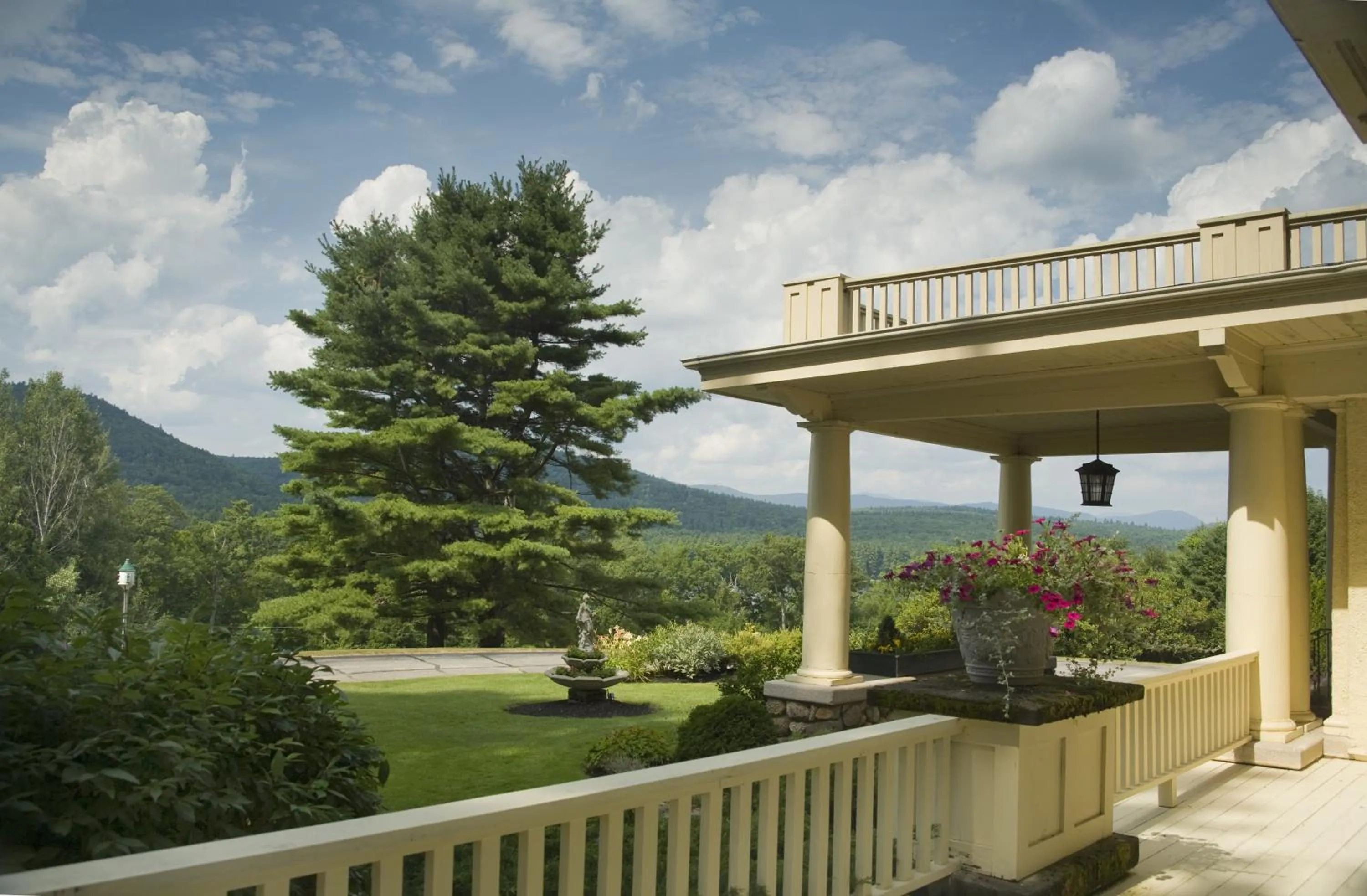 Mountain view in The Manor on Golden Pond