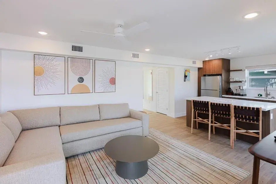 Living room in Skipjack Resort & Marina Living room in Skipjack Resort & Marina