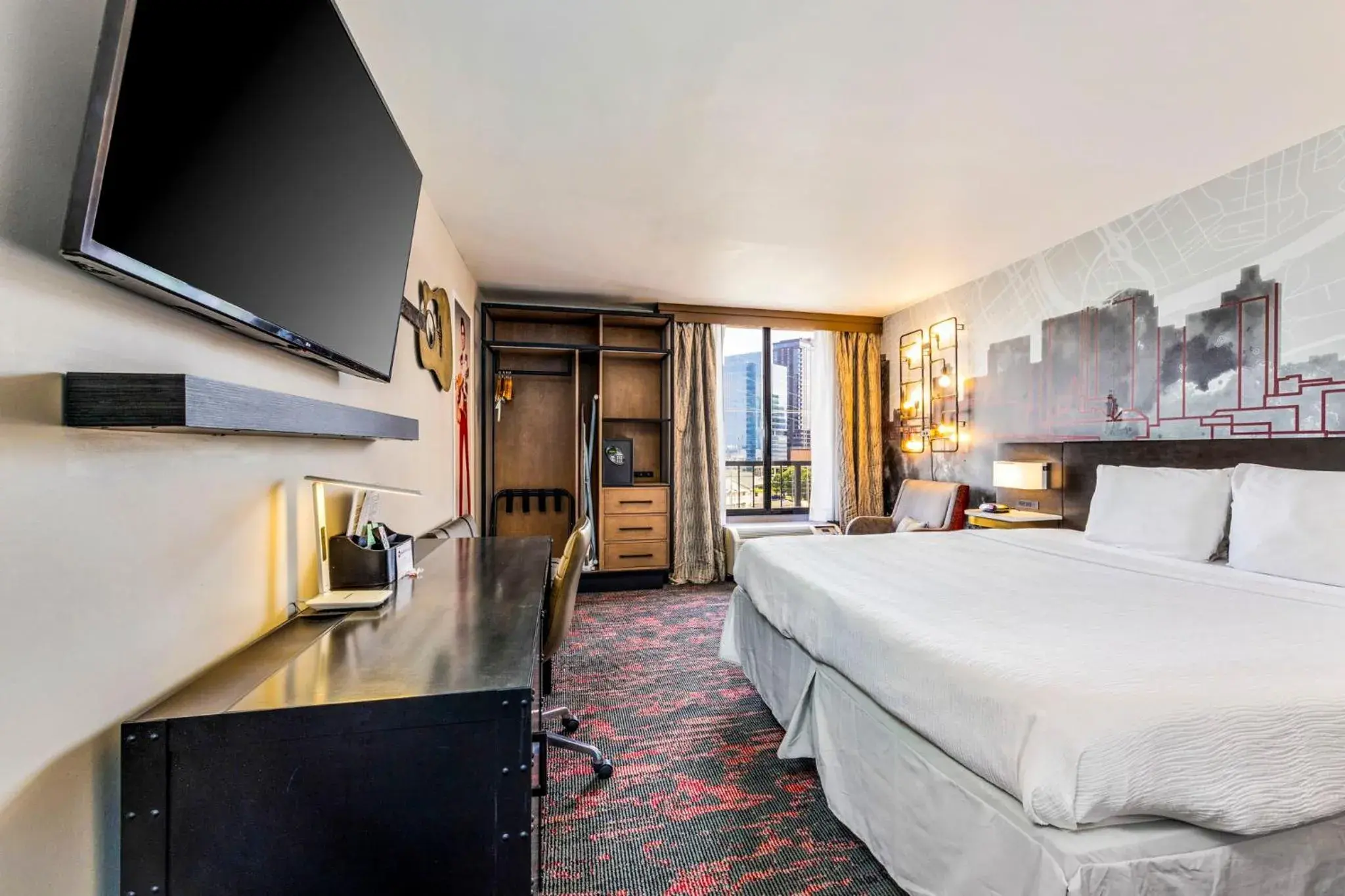 Property building, Bed in Best Western Downtown PLUS Music Row Property building, Bed in Best Western Downtown PLUS Music Row