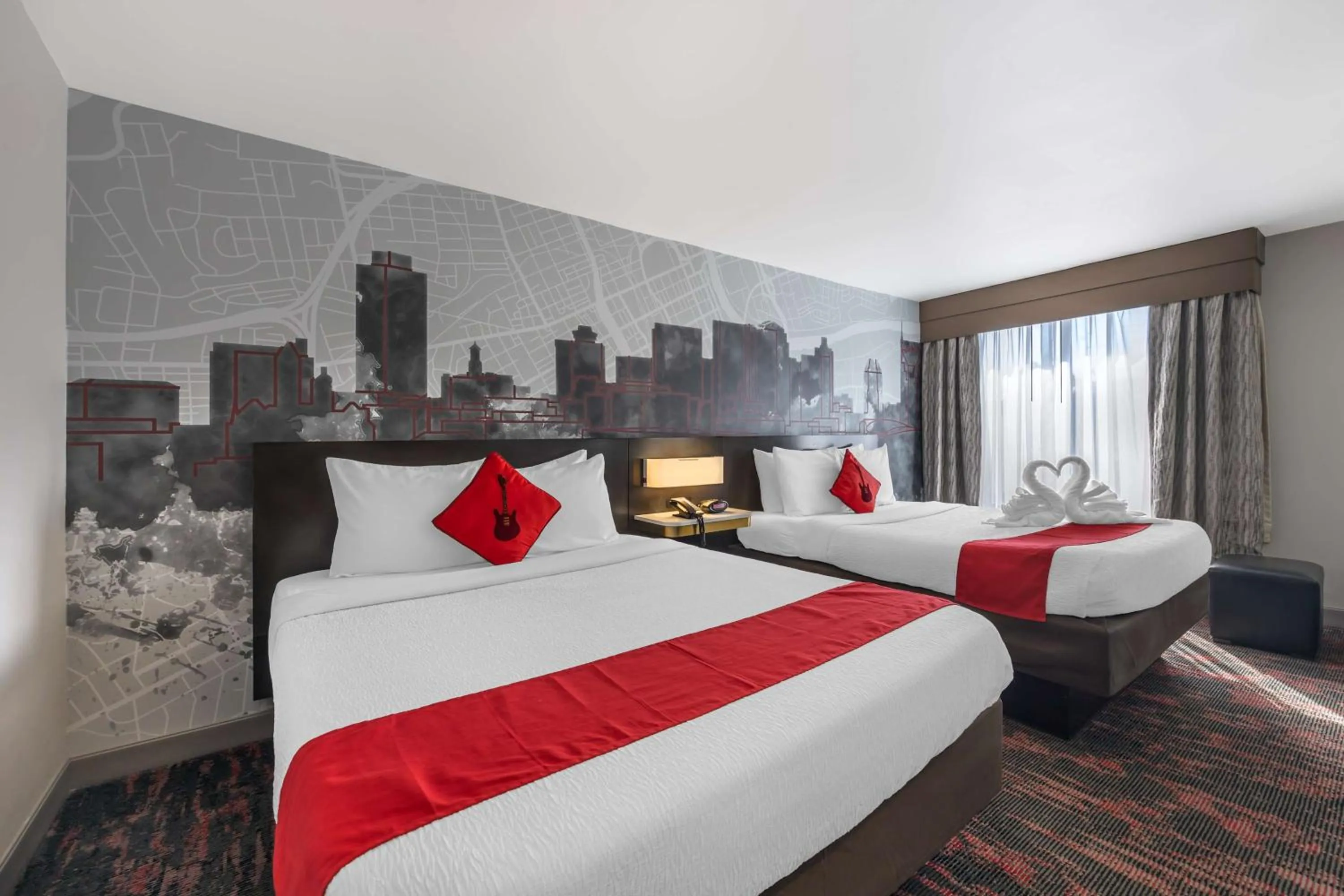 Queen Room with Two Queen Beds - Disability Access/Non-Smoking in Best Western Downtown PLUS Music Row