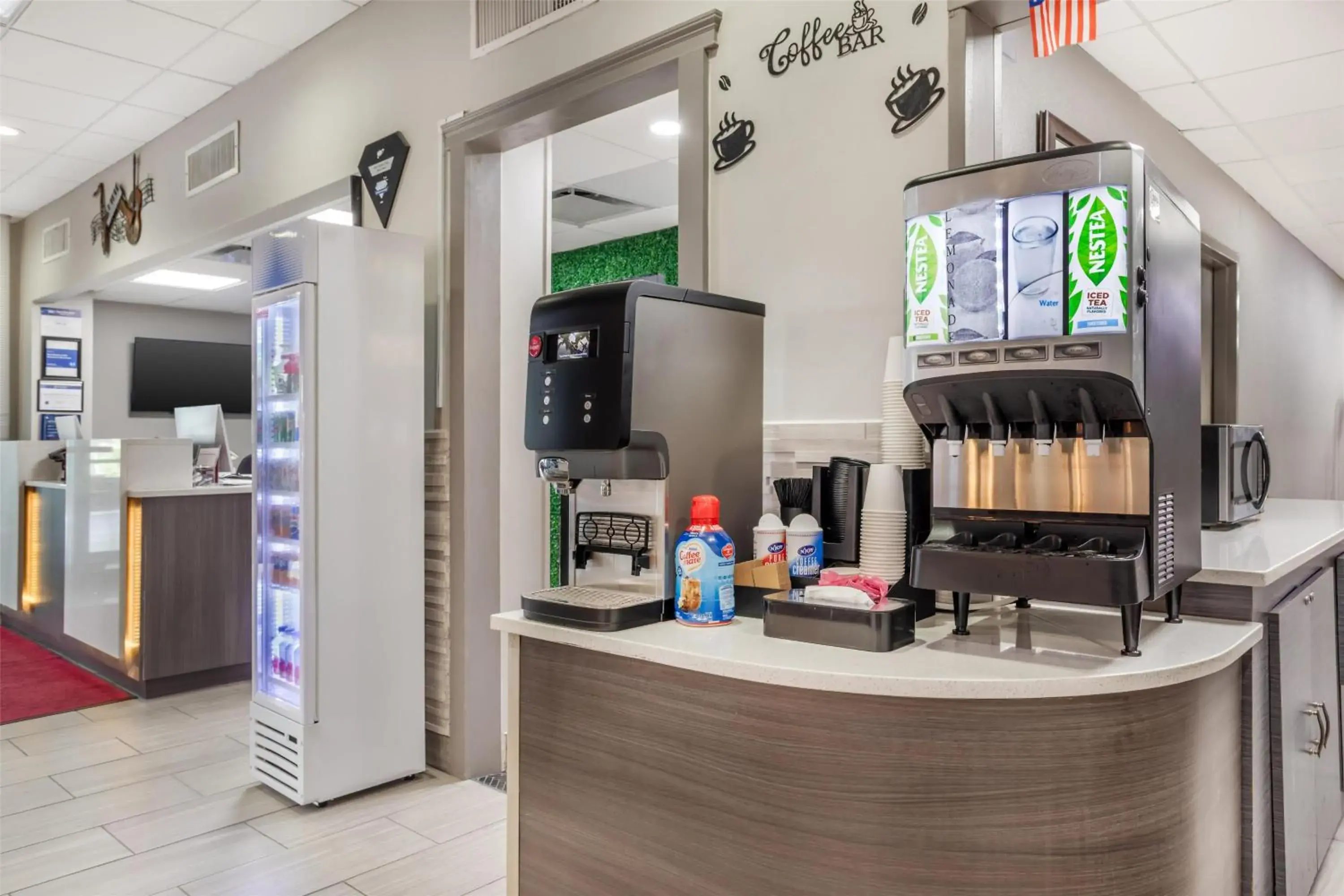 Breakfast in Best Western Downtown PLUS Music Row Breakfast in Best Western Downtown PLUS Music Row