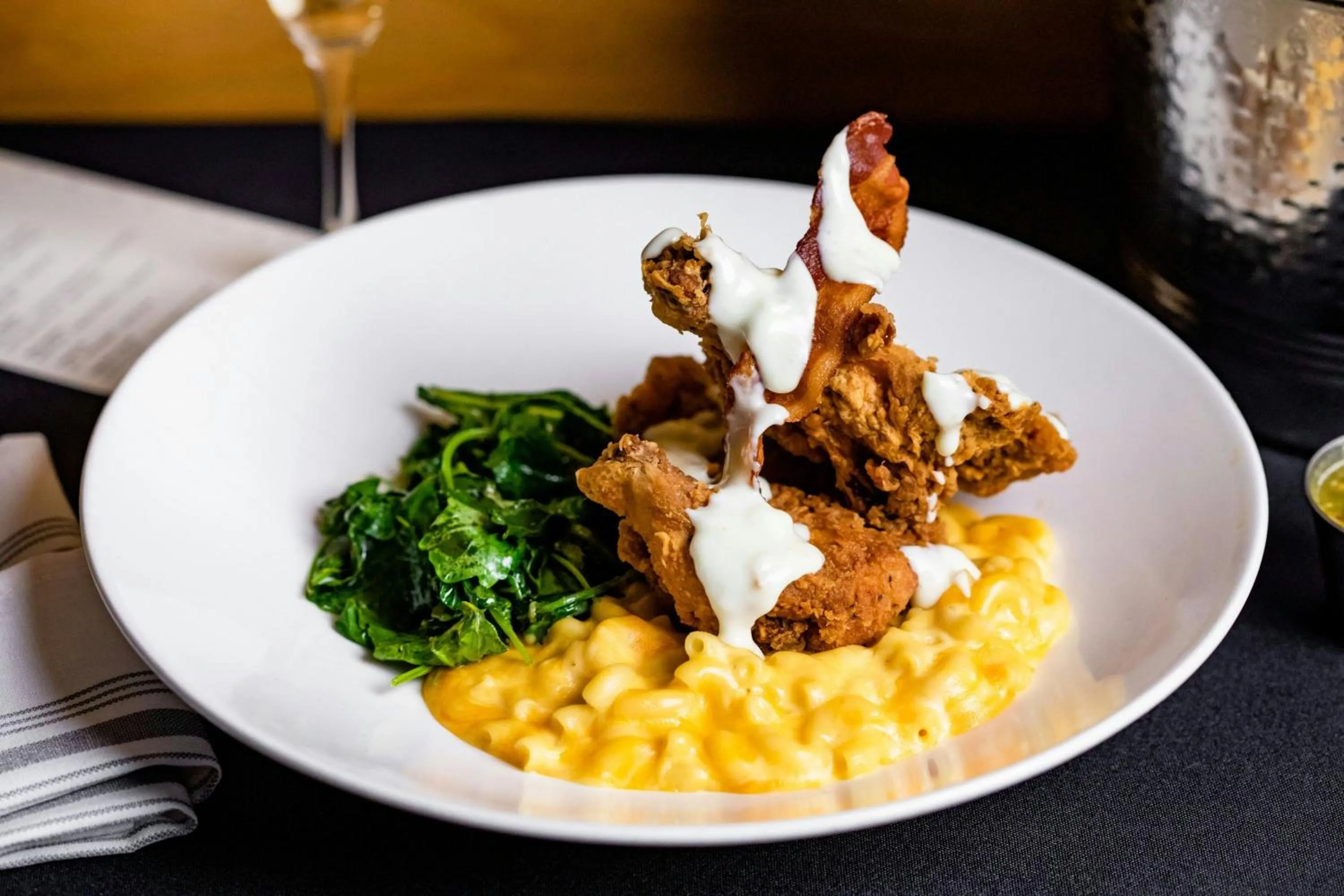 Restaurant/places to eat in The Westin Oaks Houston at the Galleria