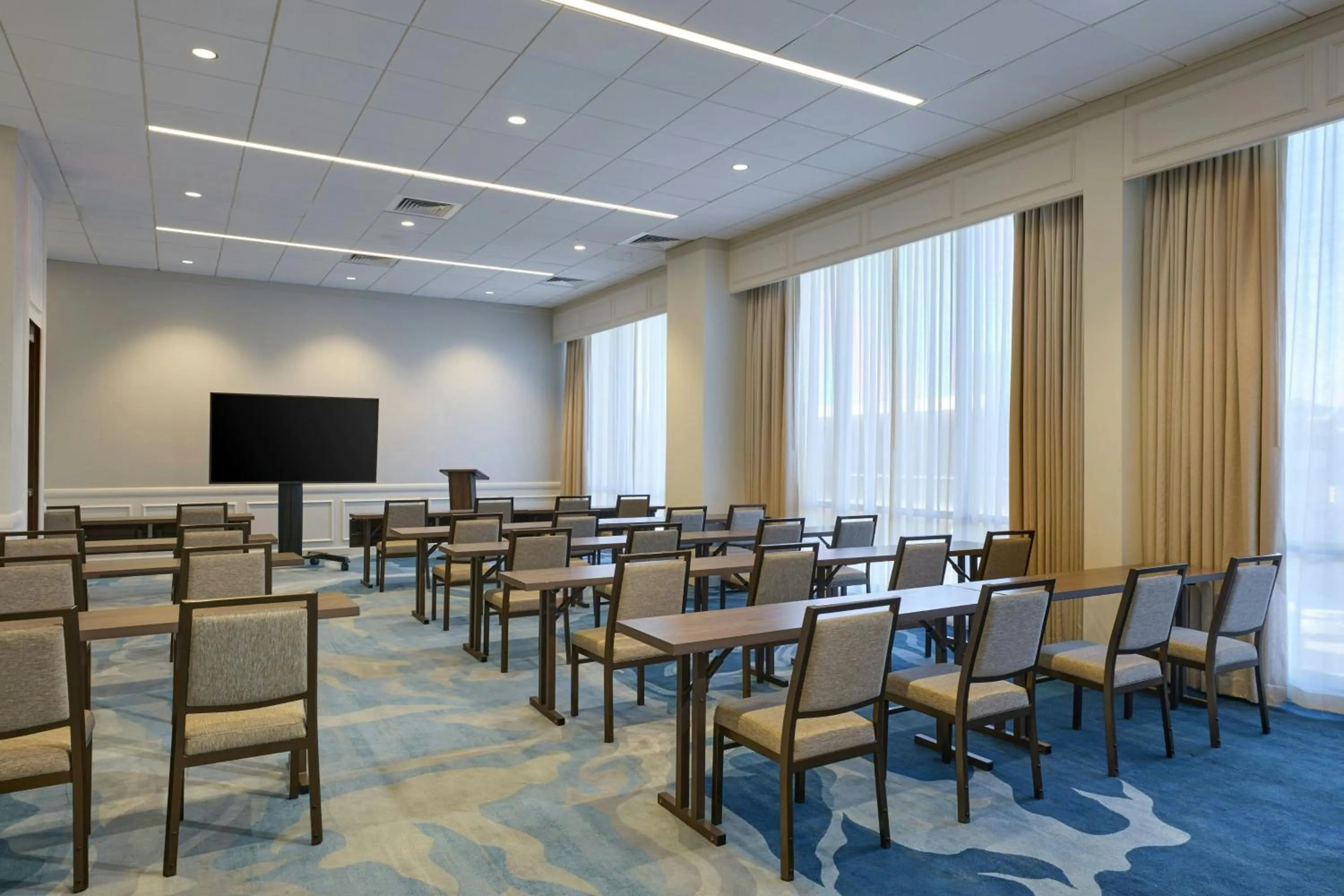 Meeting/conference room in The Westin Oaks Houston at the Galleria