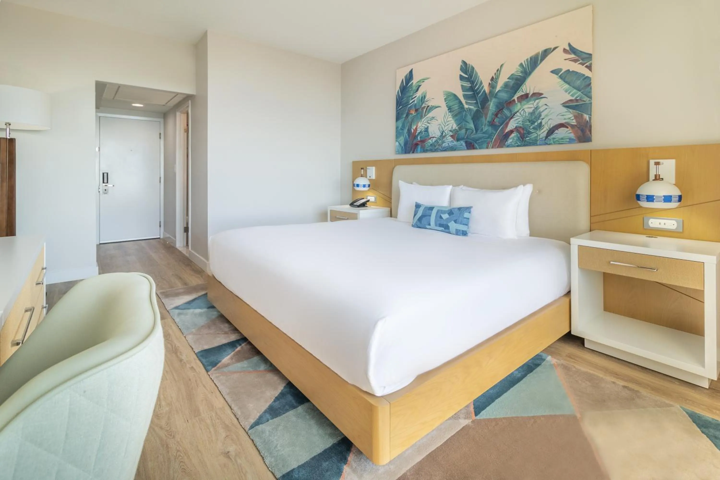 Bed in Radisson Resort Miami Beach