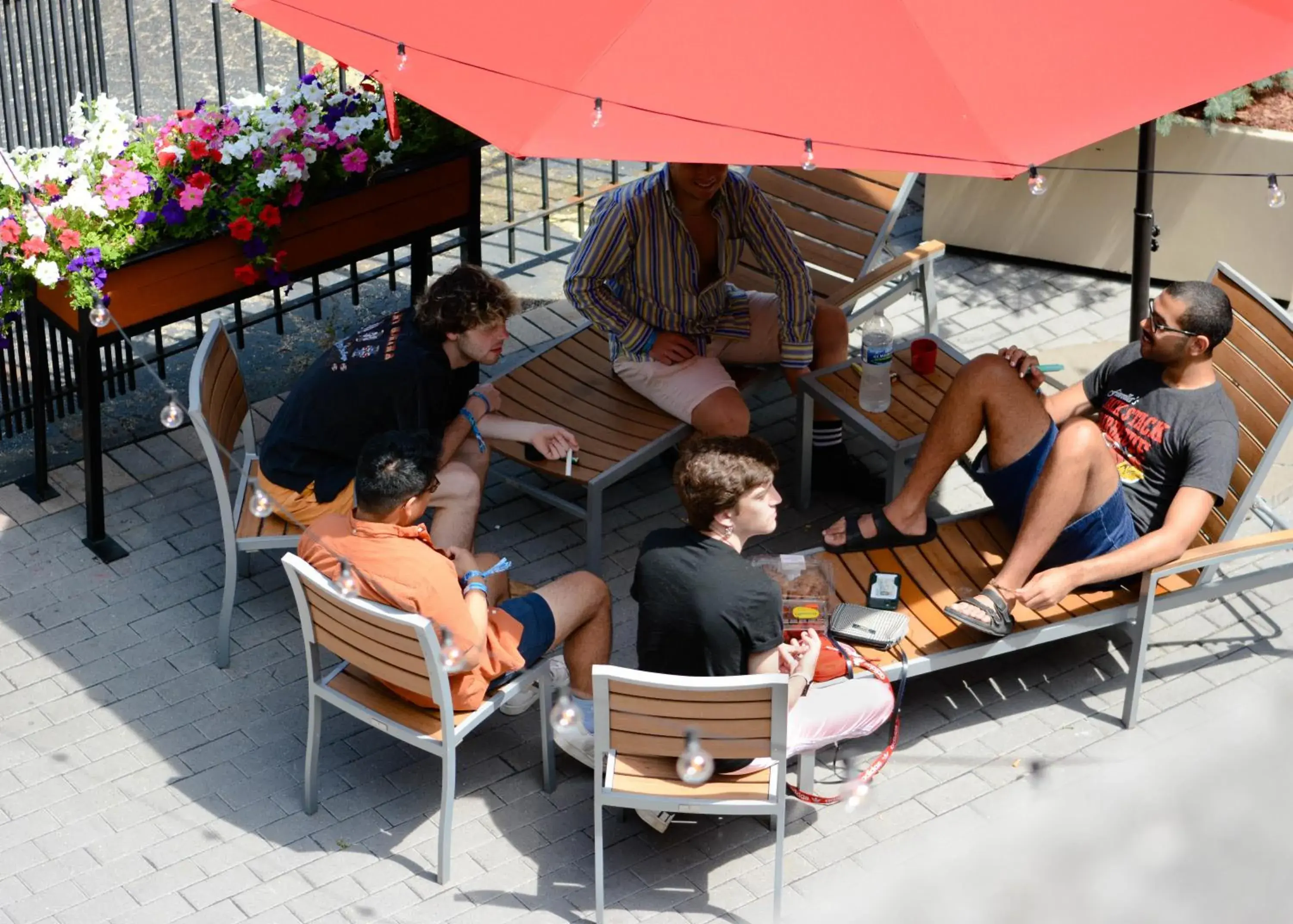 Property building in Chicago Getaway Hostel Property building in Chicago Getaway Hostel