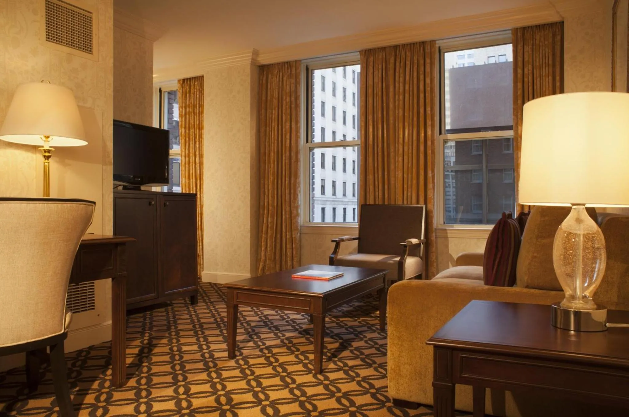 Photo of the whole room in Omni San Francisco