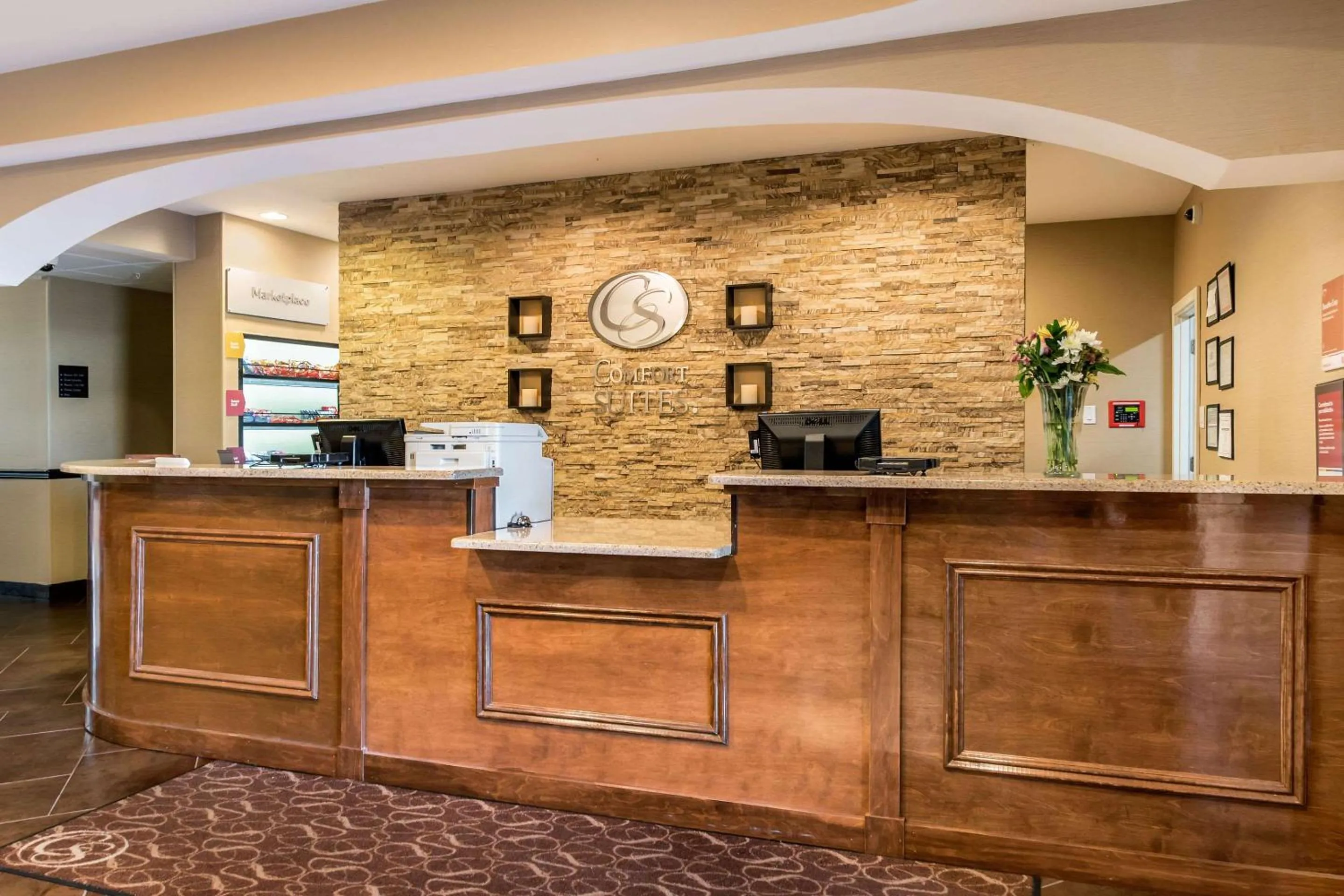 Lobby or reception in Comfort Suites Atlantic City North