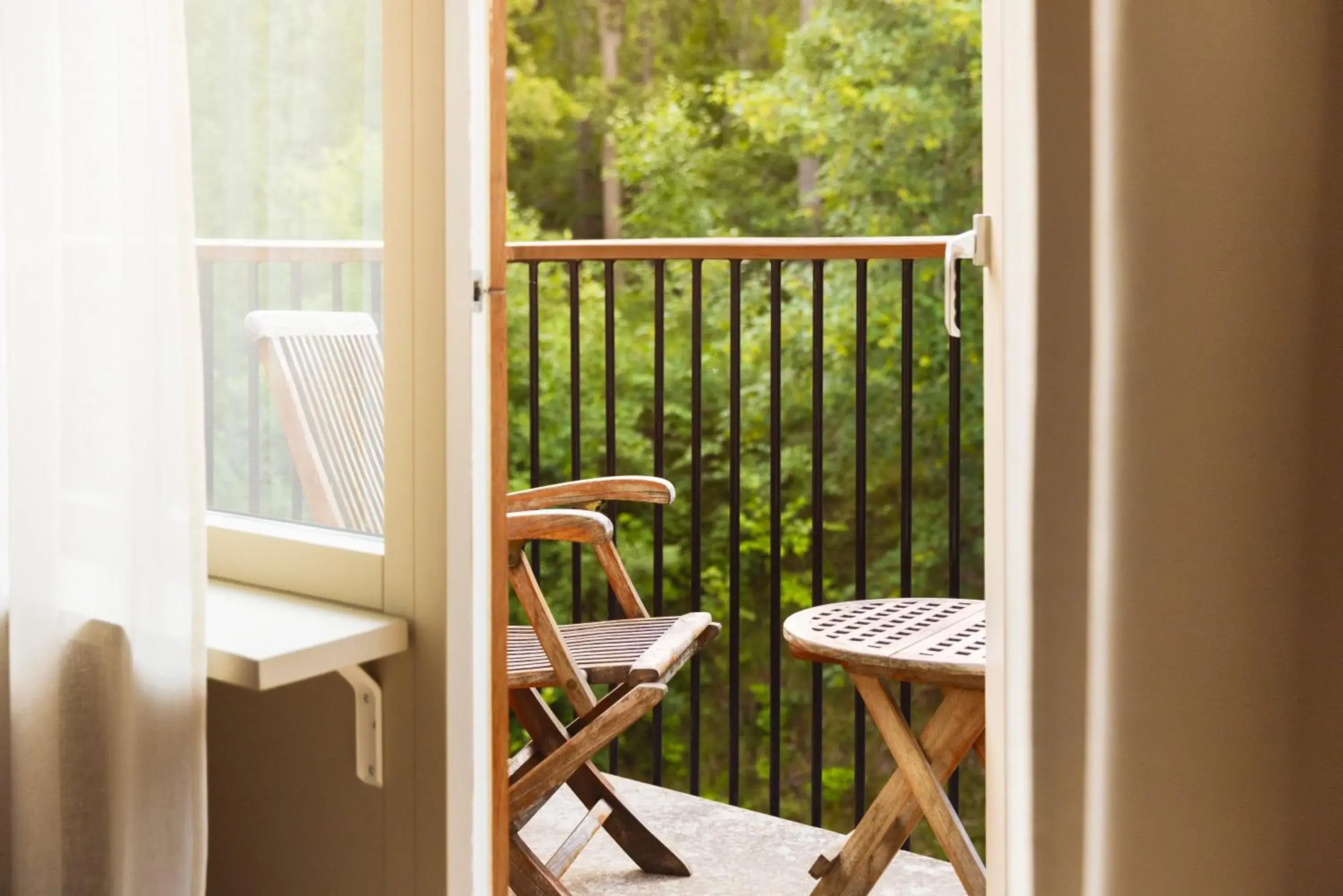 Standard Double or Twin Room in Hotel J, Stockholm, a Member of Design Hotels Standard Double or Twin Room in Hotel J, Stockholm, a Member of Design Hotels