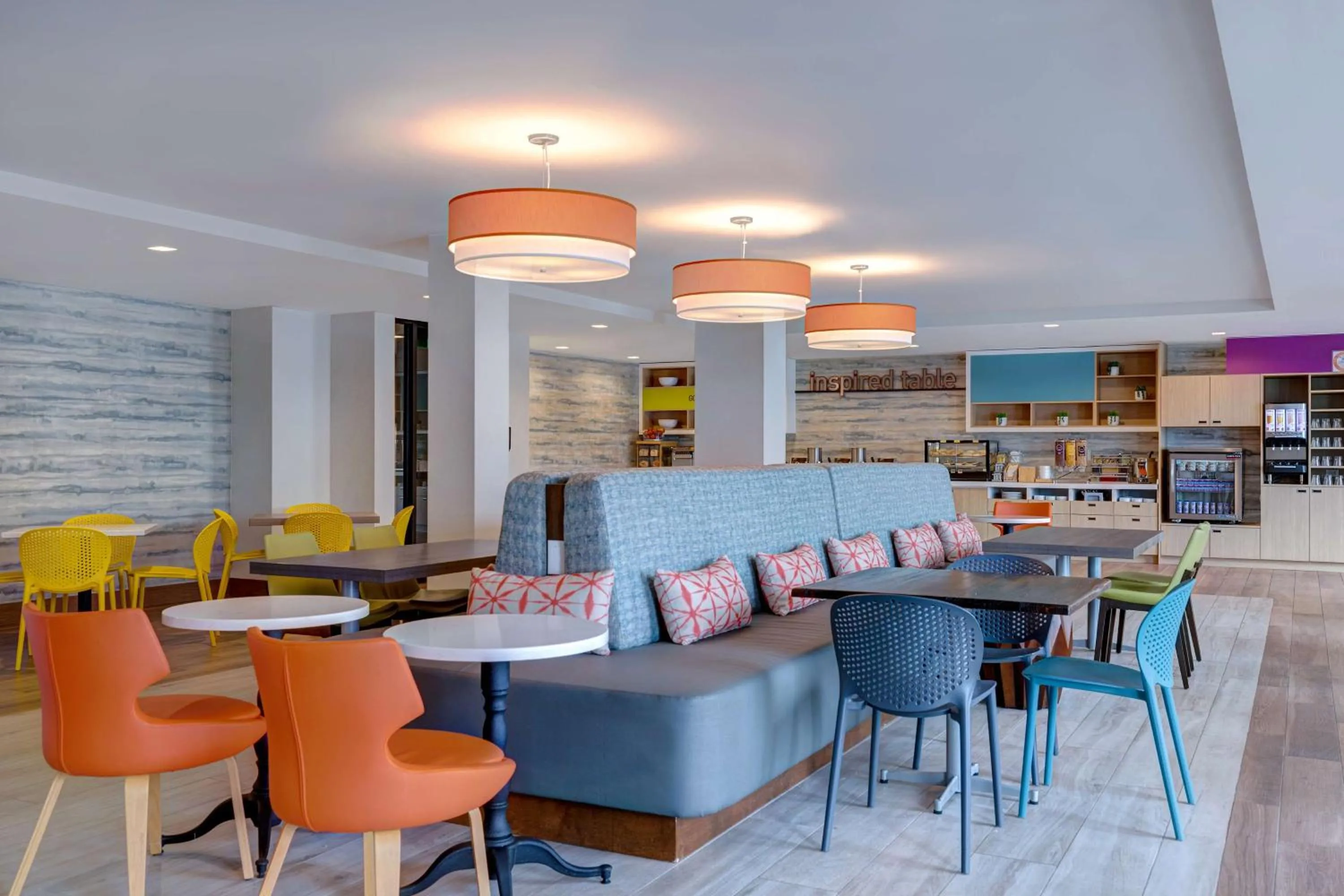 Breakfast in Home2 Suites By Hilton Anaheim Resort