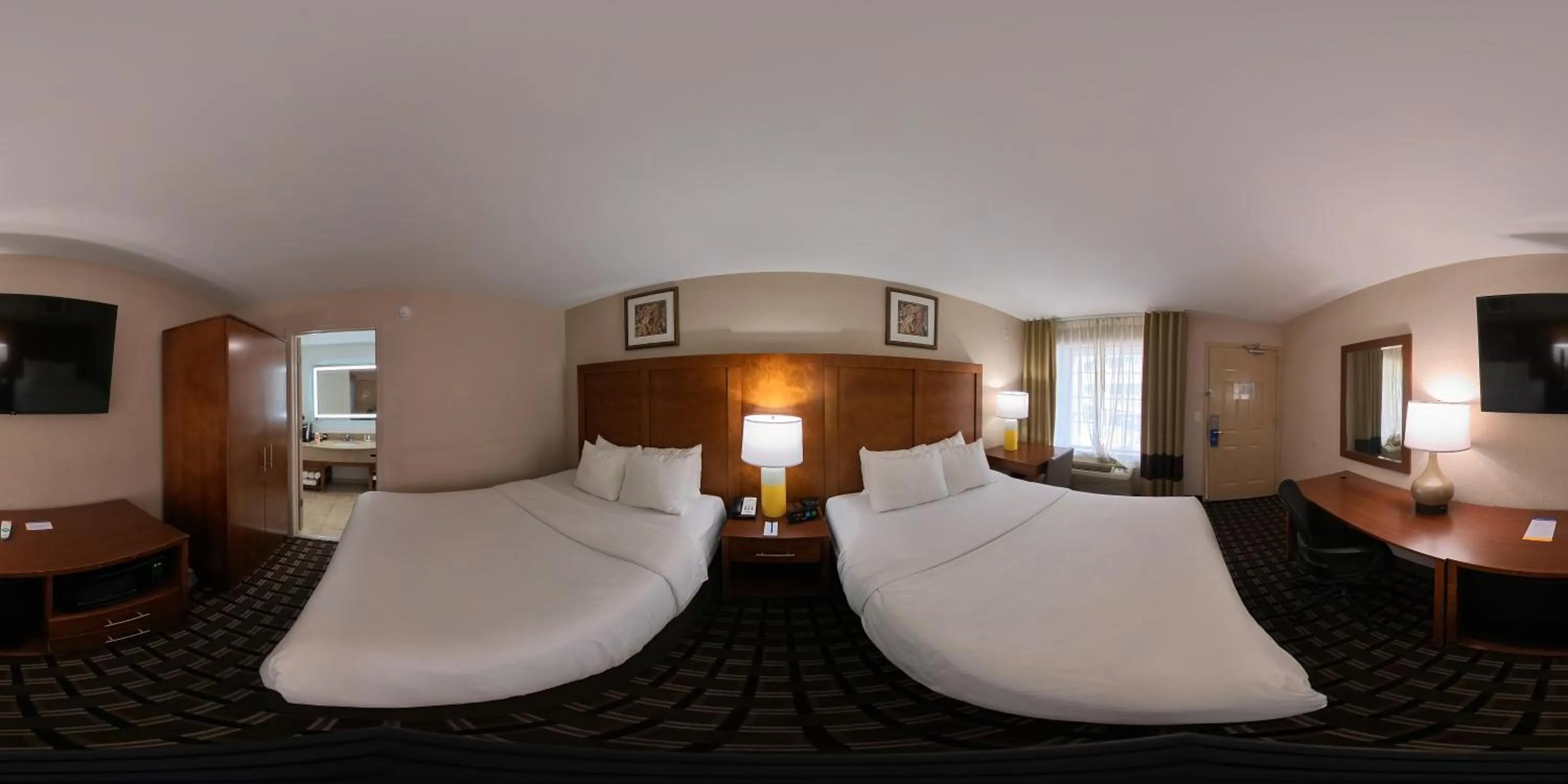 Bed in Comfort Inn Downtown Nashville - Music City Center