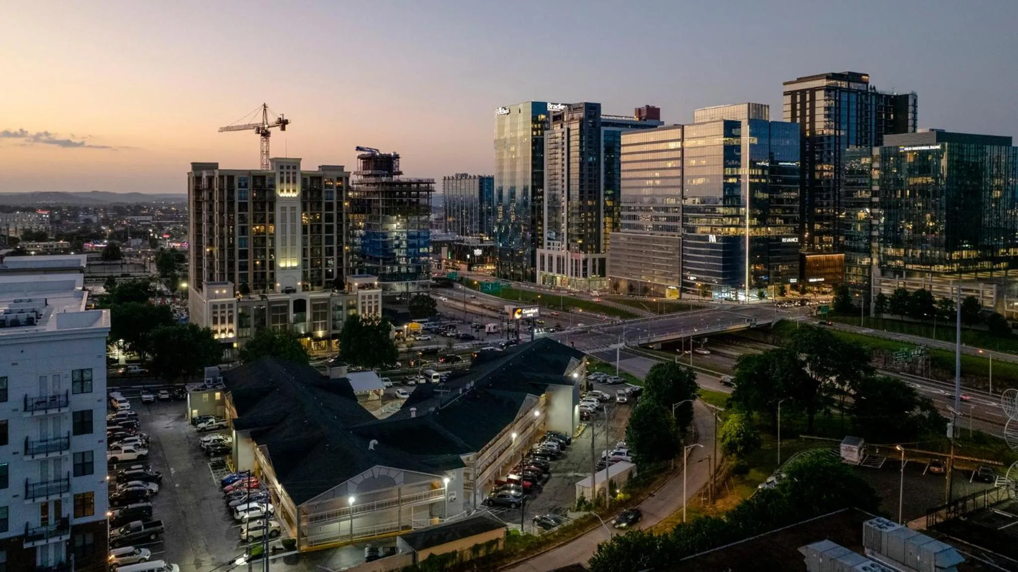 Property building in Comfort Inn Downtown Nashville - Music City Center