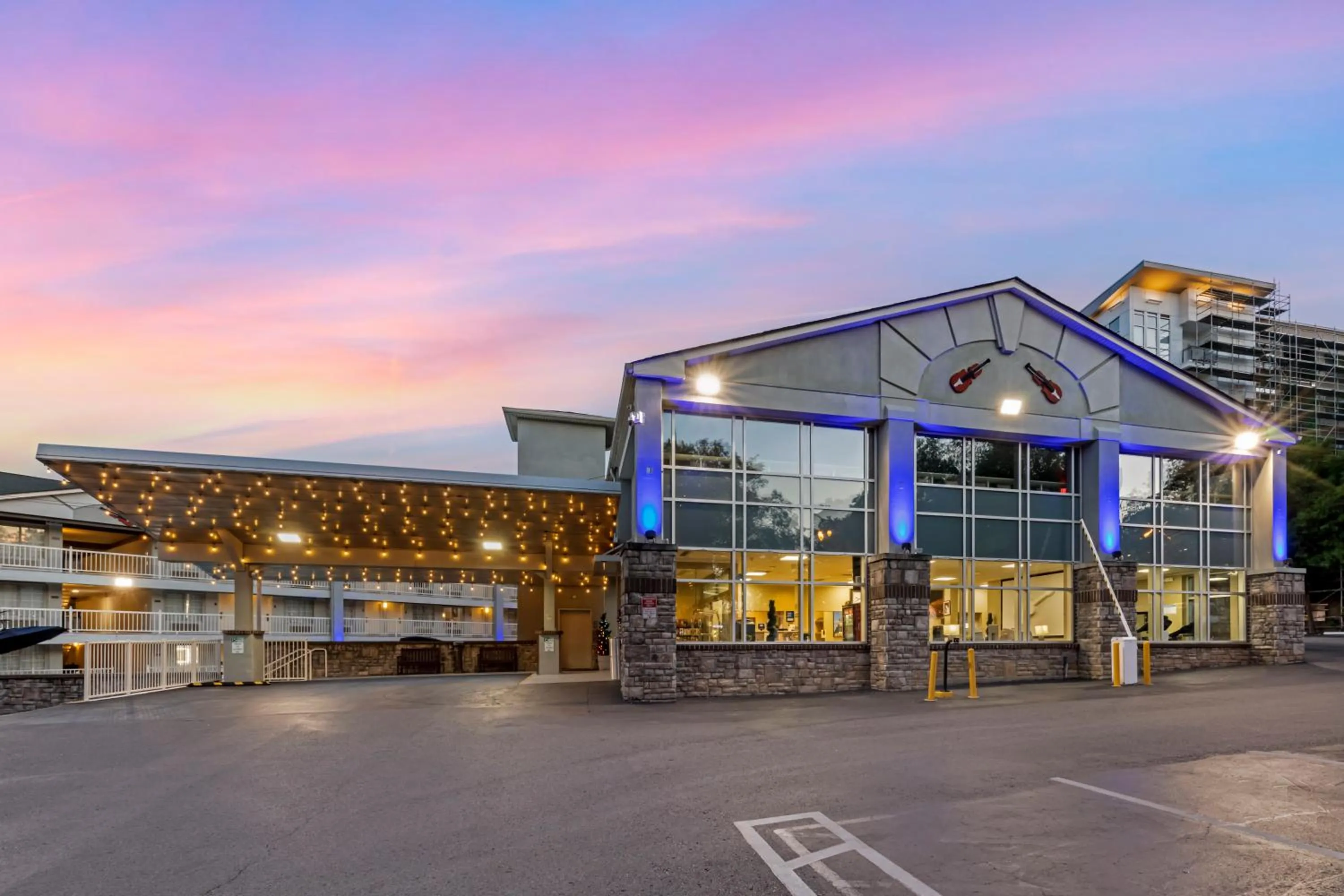 Property building in Comfort Inn Downtown Nashville - Music City Center