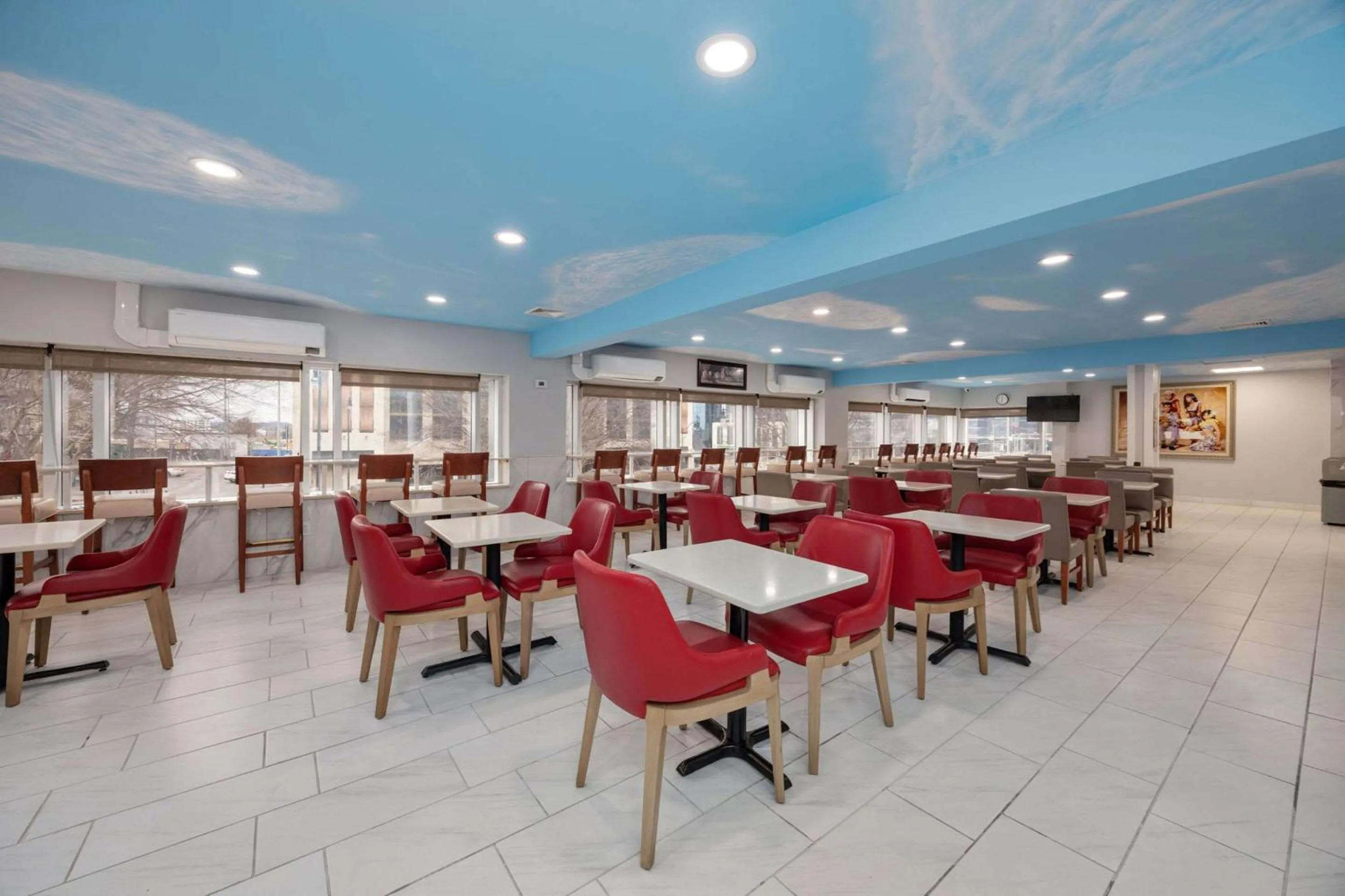 Breakfast in Comfort Inn Downtown Nashville - Music City Center