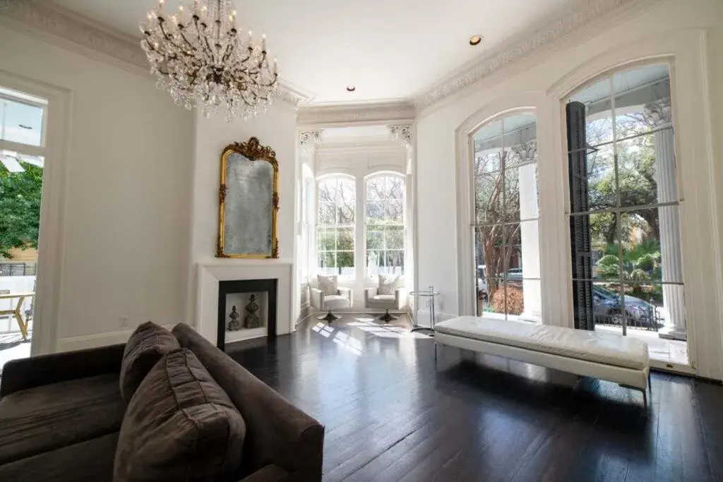 Lobby or reception in Melrose Mansion Lobby or reception in Melrose Mansion