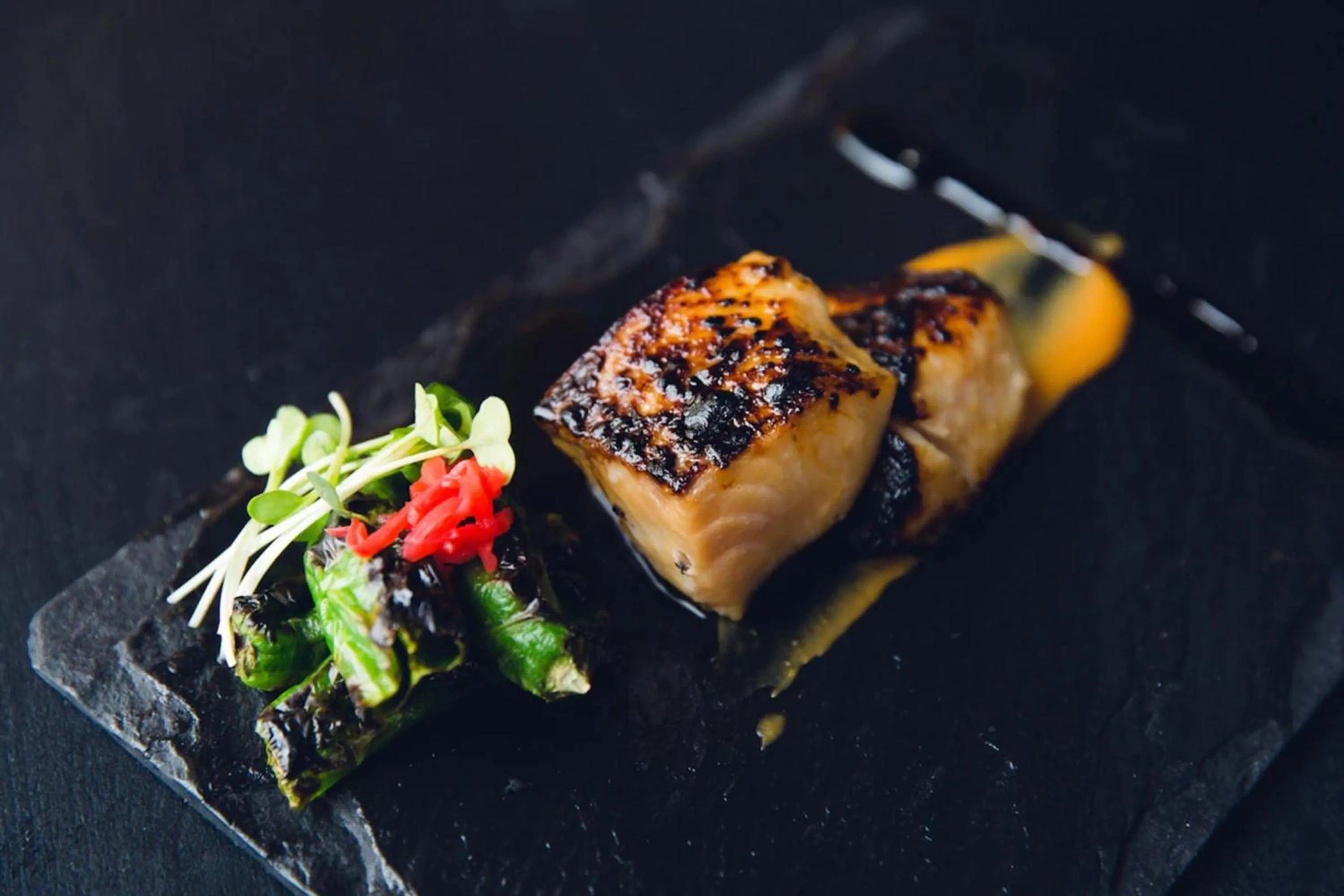 Restaurant/places to eat in Harbor Court Hotel