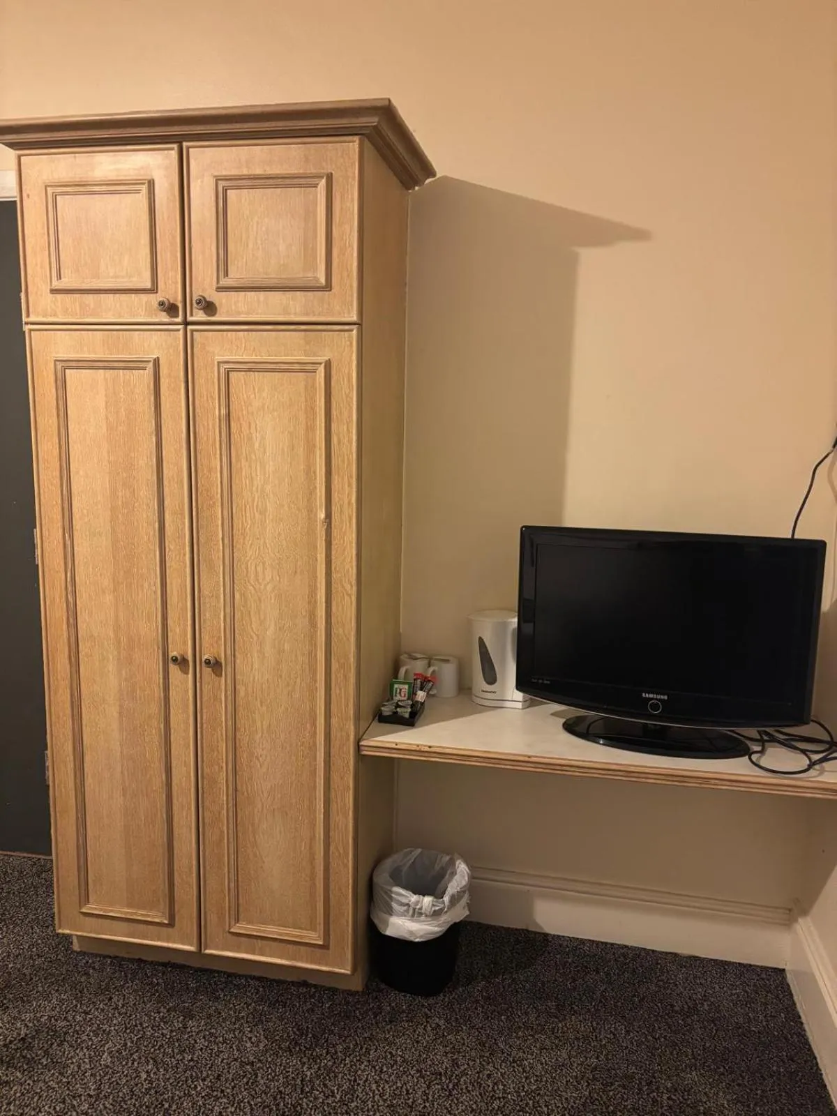 The Tudor House Hotel