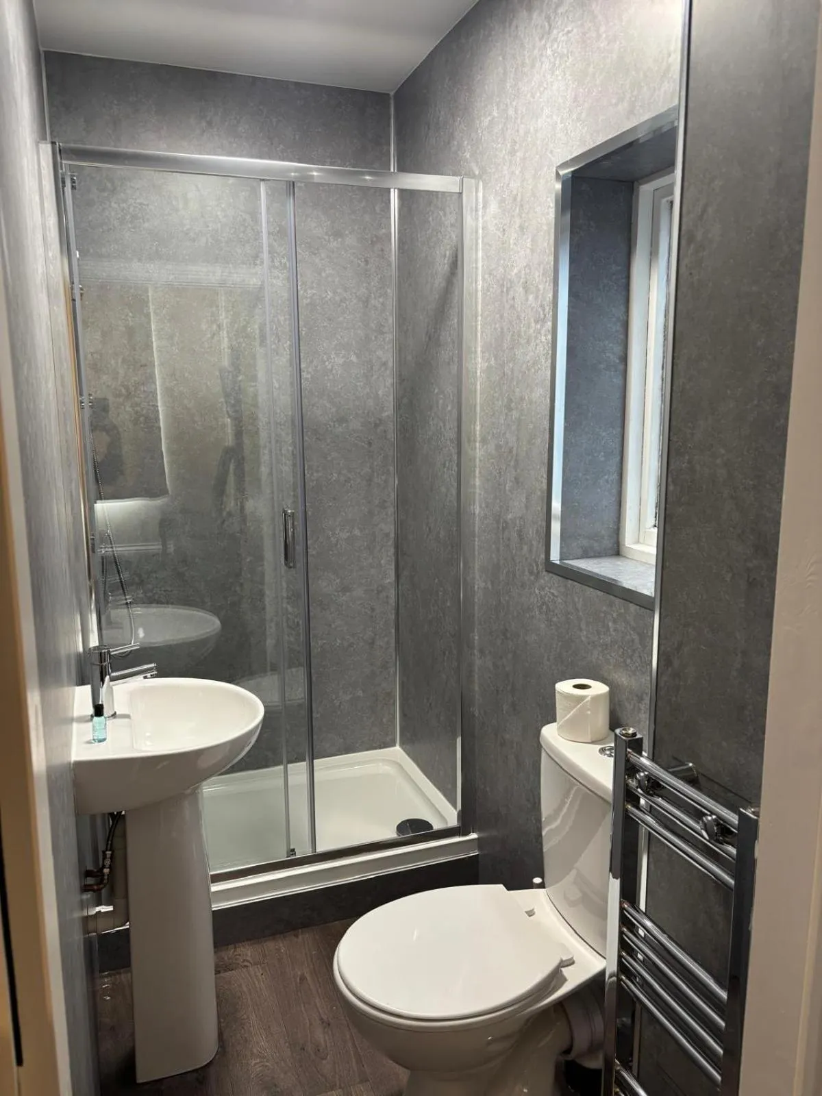 The Tudor House Hotel