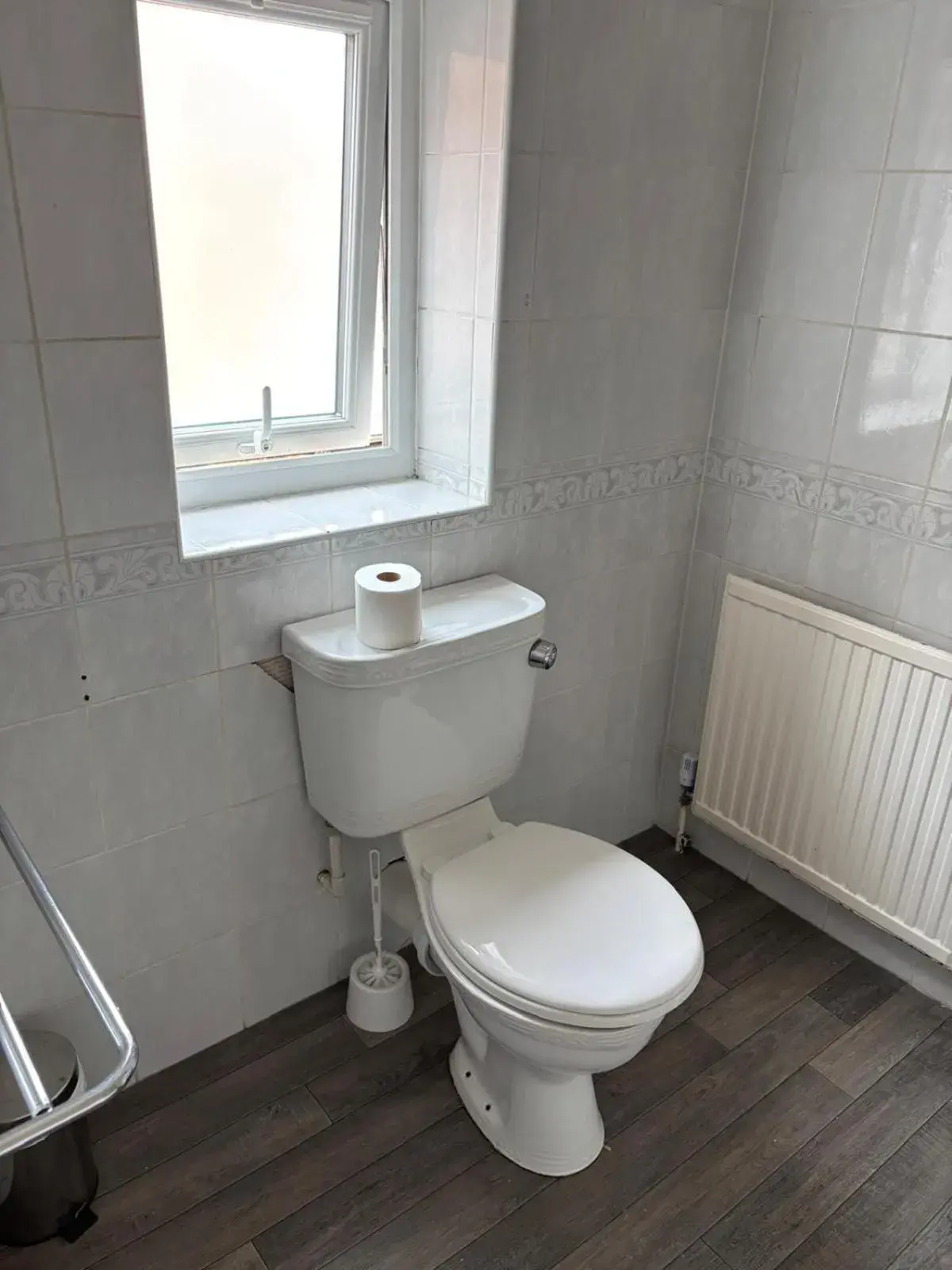 Quadruple Room in The Tudor House Hotel Quadruple Room in The Tudor House Hotel