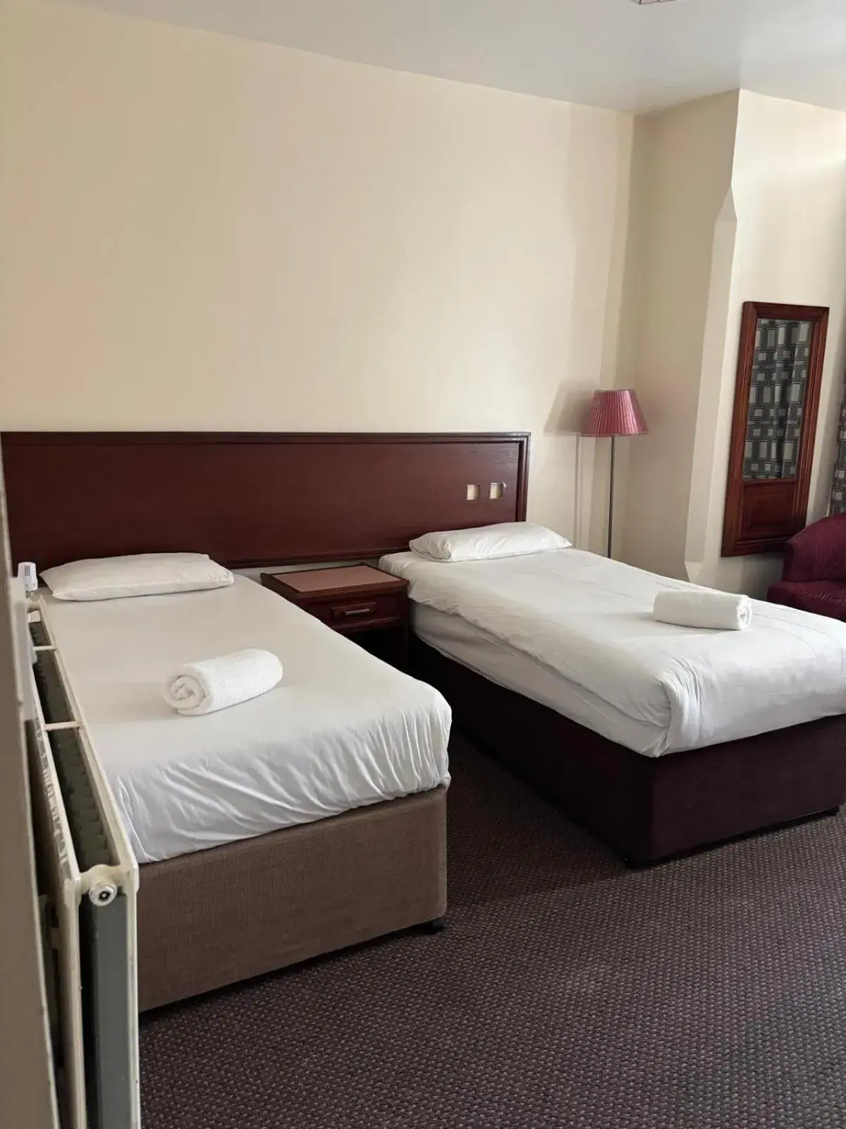 Apartment with Kitchenette in The Tudor House Hotel Apartment with Kitchenette in The Tudor House Hotel