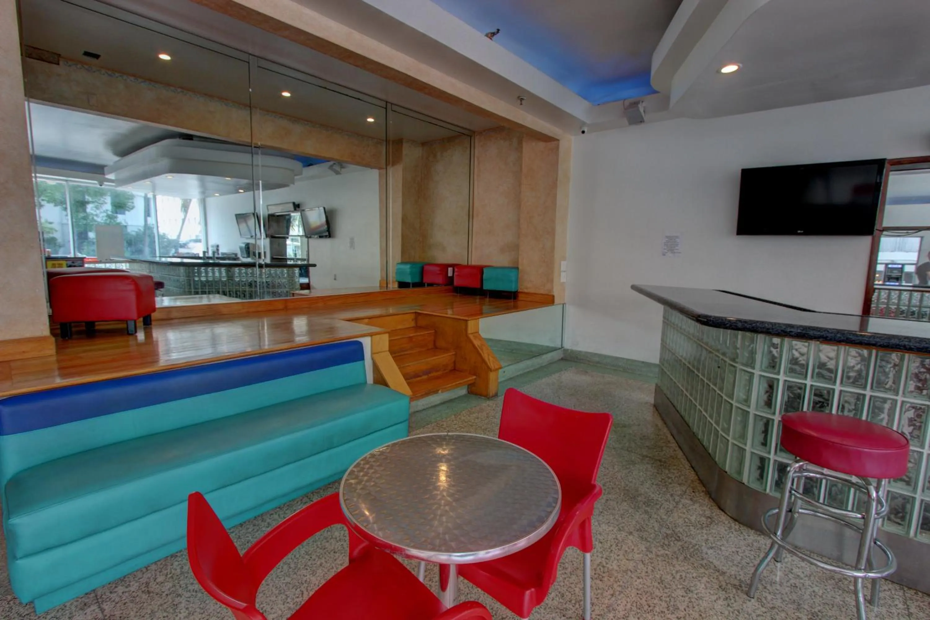 Lobby or reception in Geneva Hotel