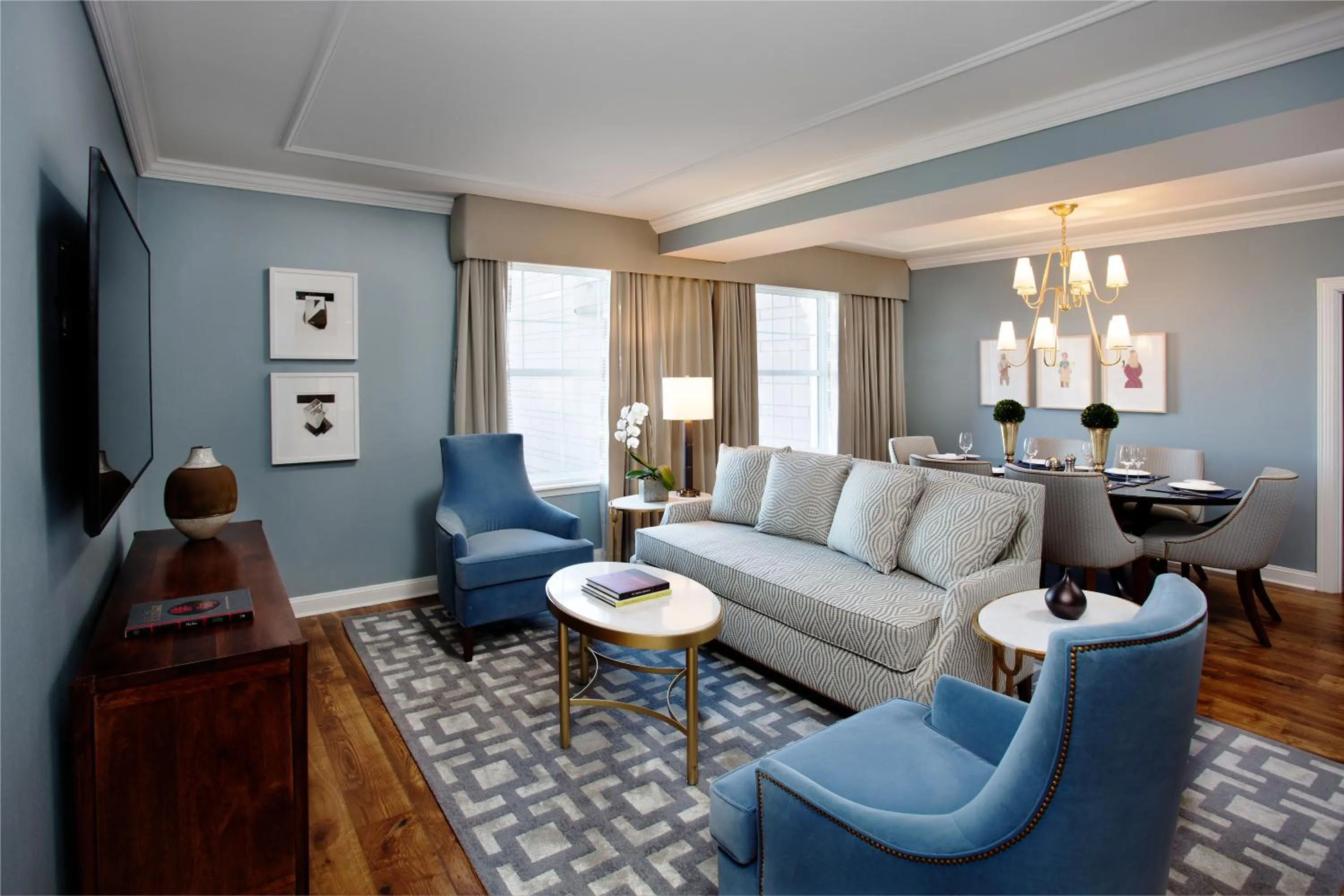 Living room in The Lancaster Hotel