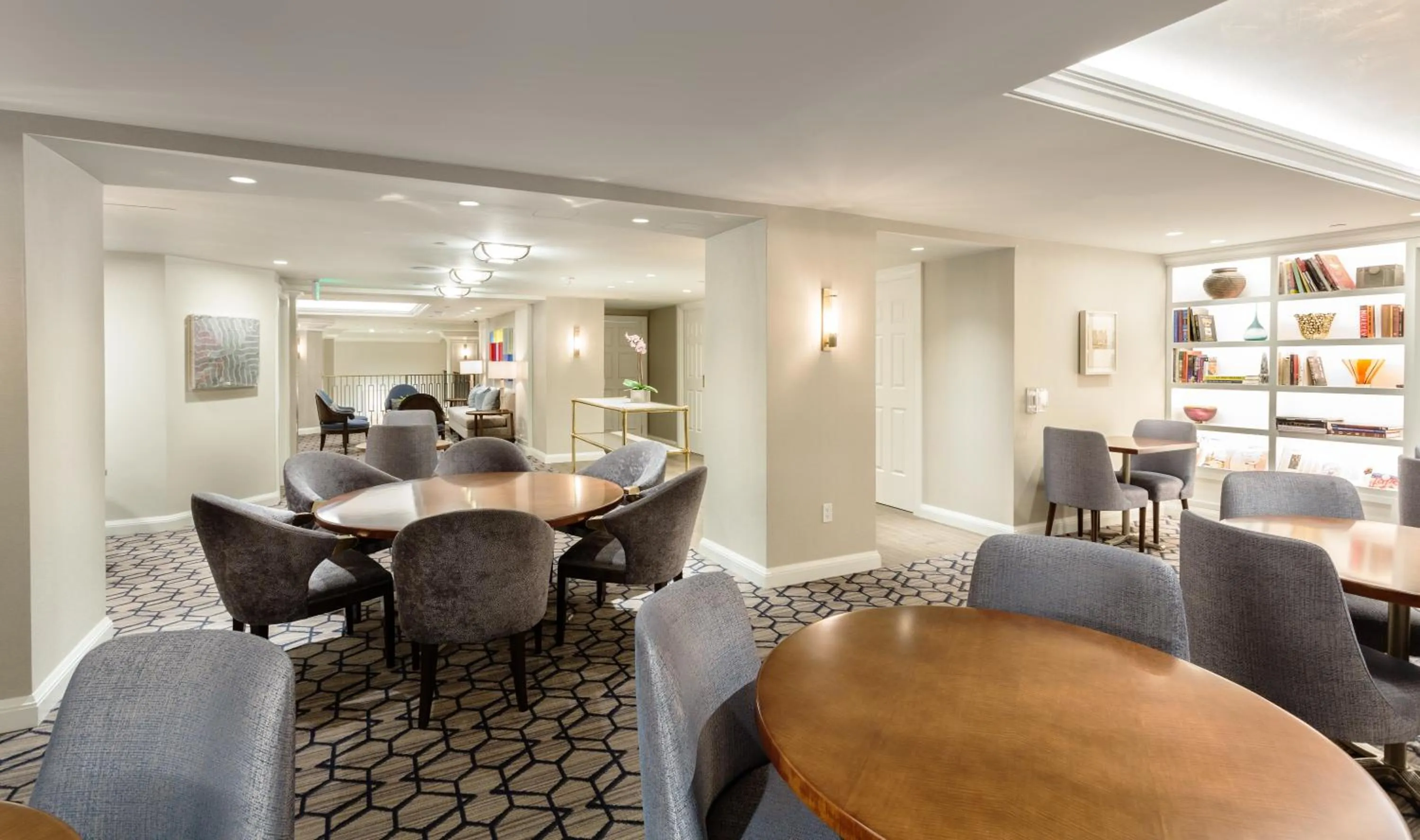 Breakfast in The Lancaster Hotel