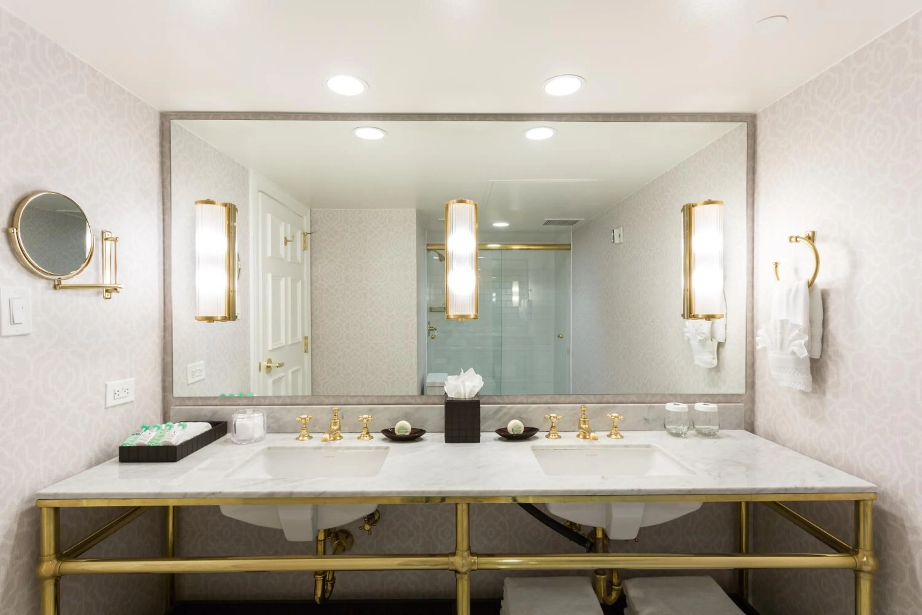 Bathroom in The Lancaster Hotel