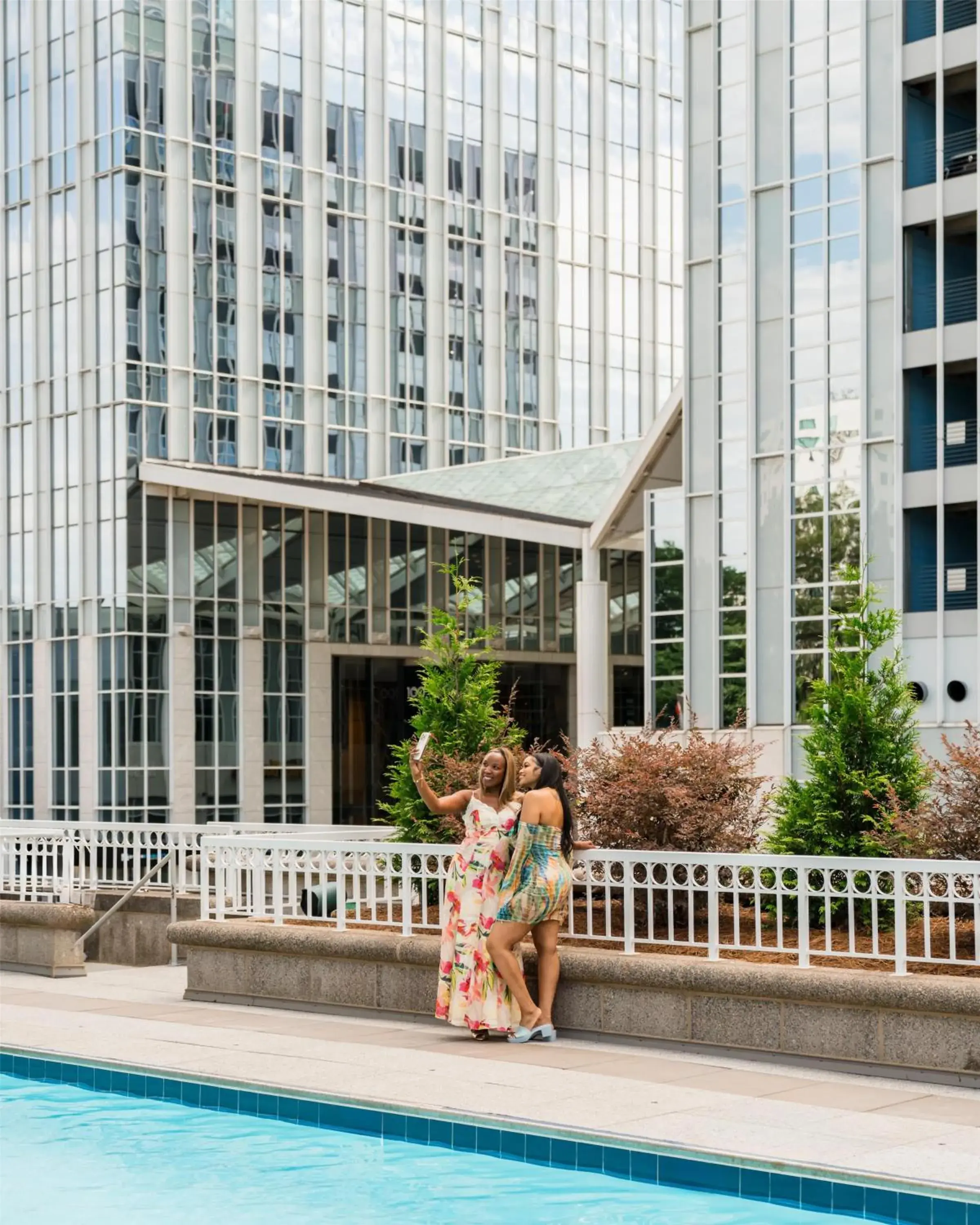 Swimming pool in Grand Hyatt Atlanta in Buckhead Swimming pool in Grand Hyatt Atlanta in Buckhead