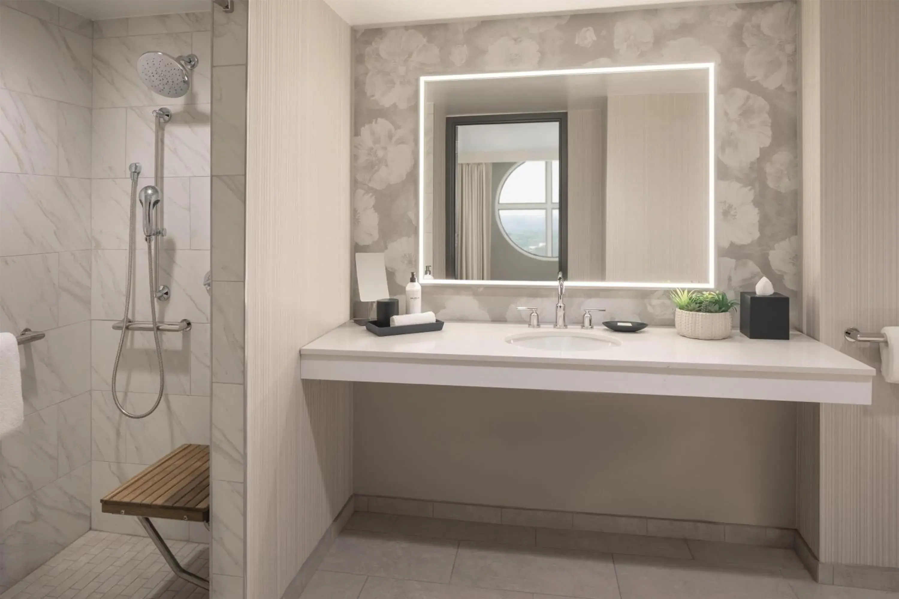 Bathroom in Grand Hyatt Atlanta in Buckhead Bathroom in Grand Hyatt Atlanta in Buckhead