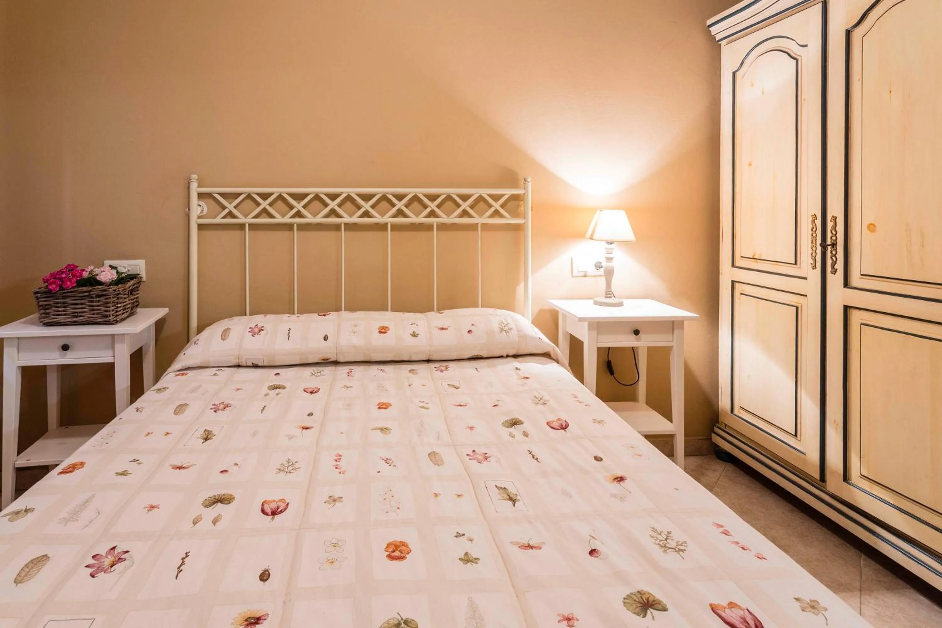 Bed in Apartamentos Cotiello