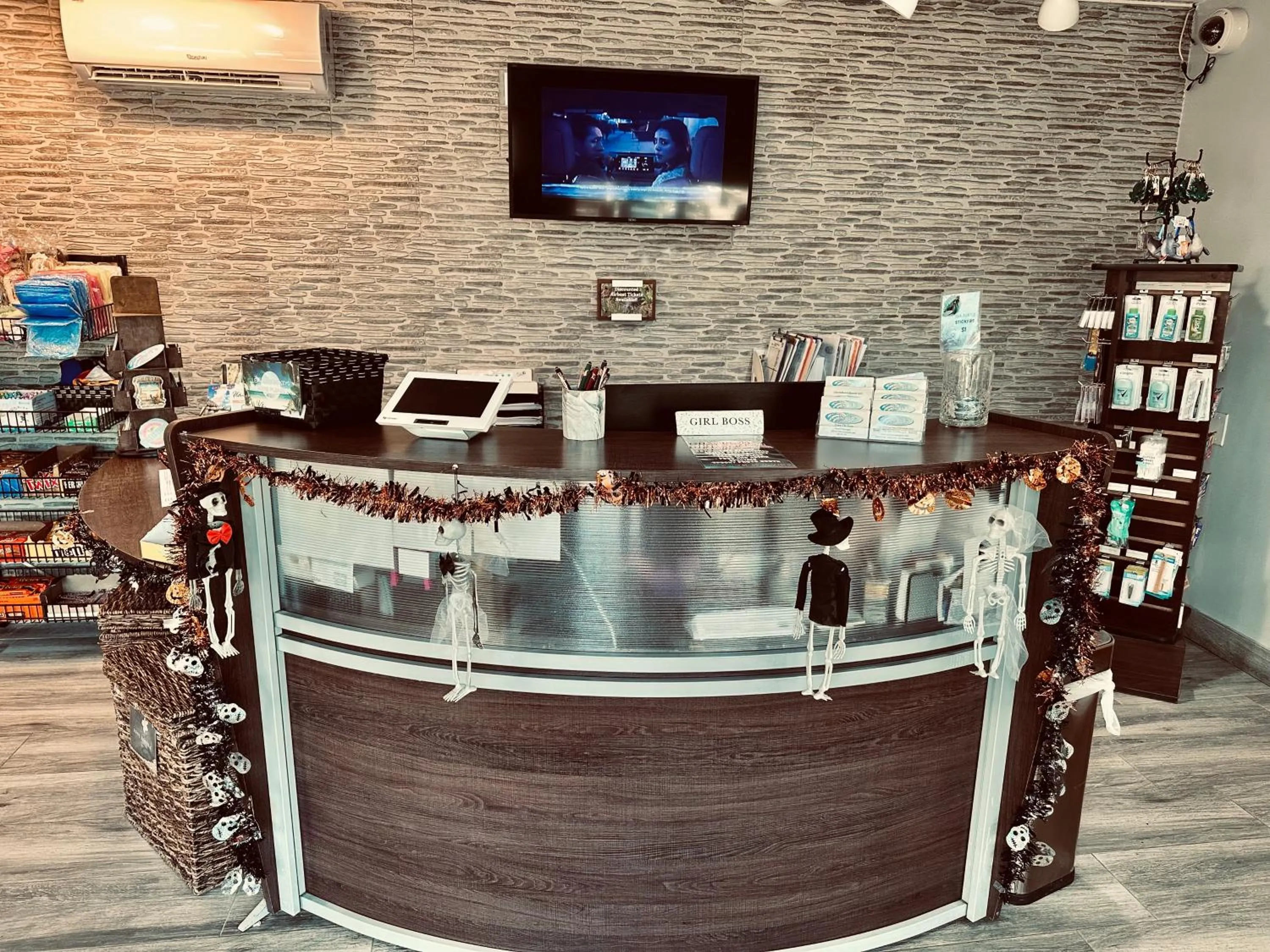 Lobby or reception in Gilbert's Resort